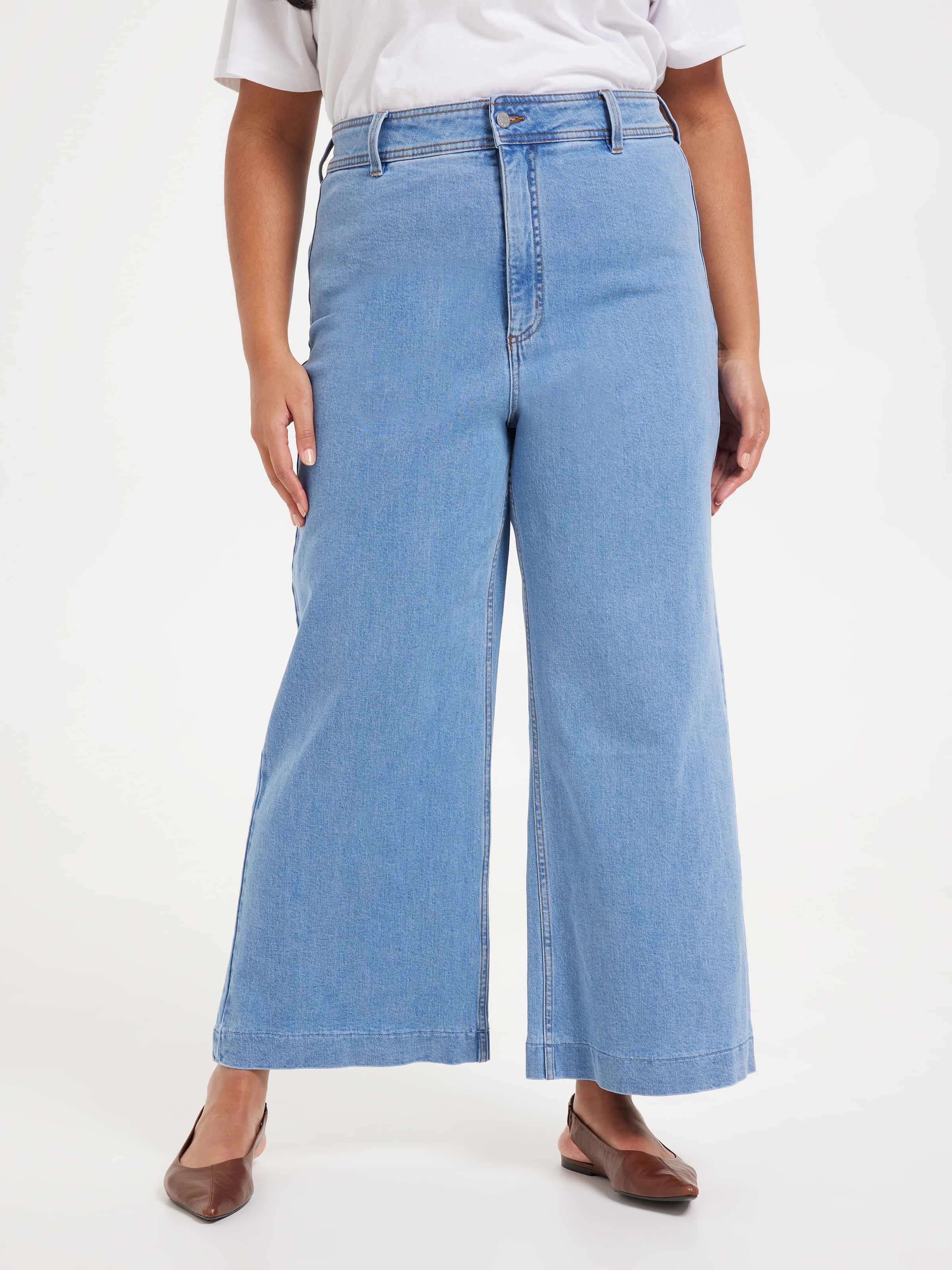 Curve Originals High Rise Zeta Wide Leg Ankle Jean