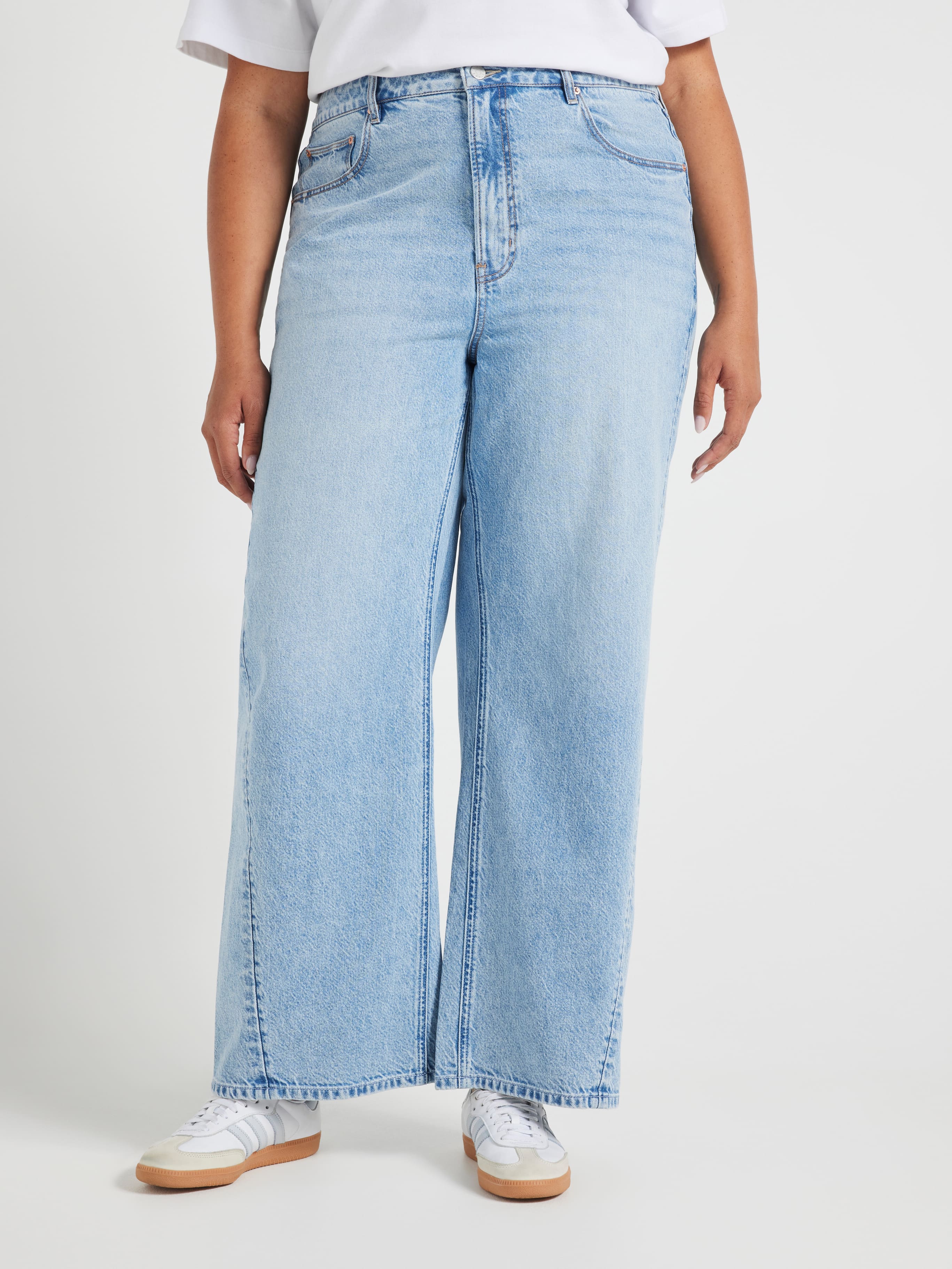 Curve Originals Twist Seam Wide Leg Jean