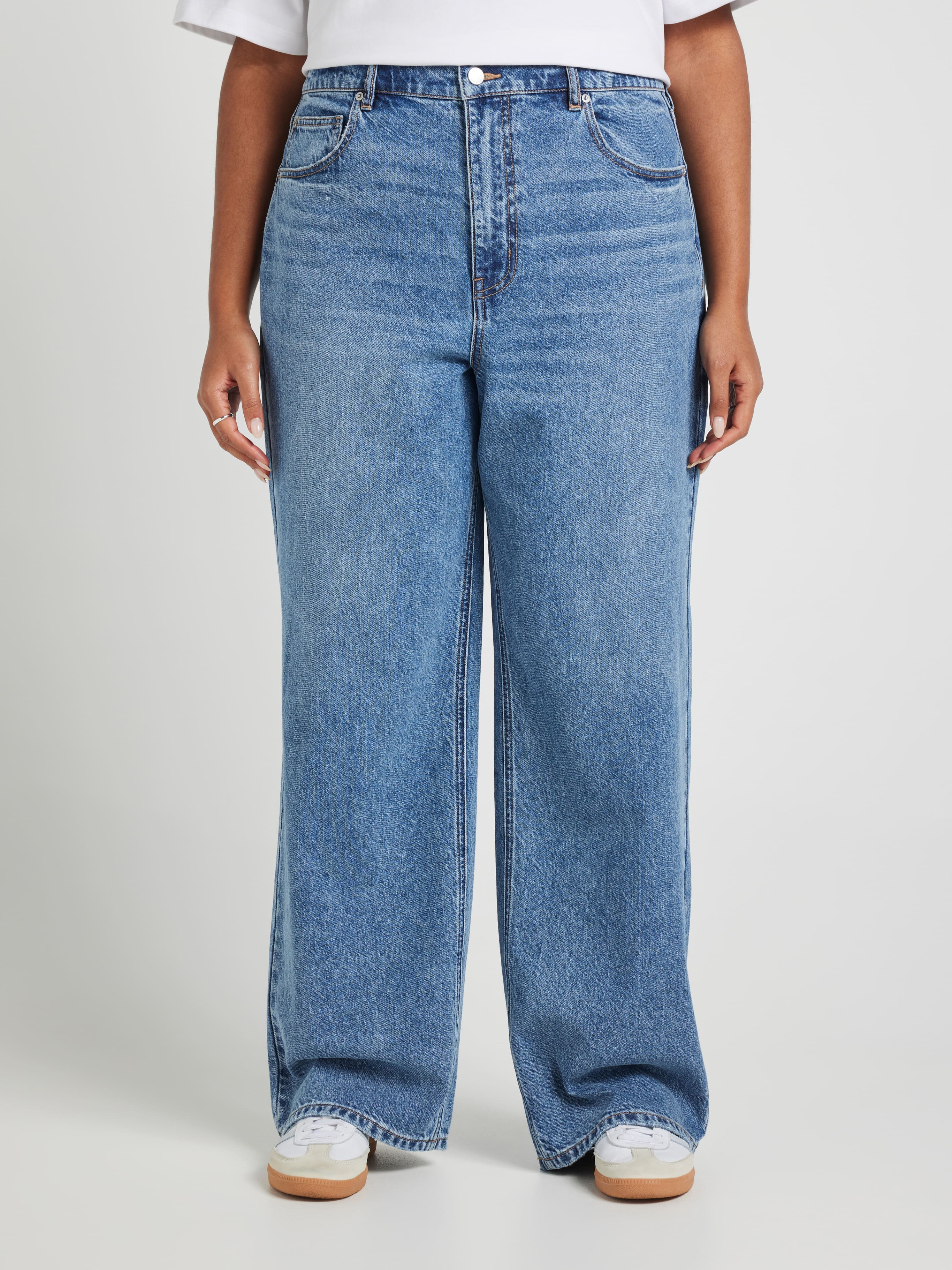 Curve Originals Adjustable Relaxed Straight Jean