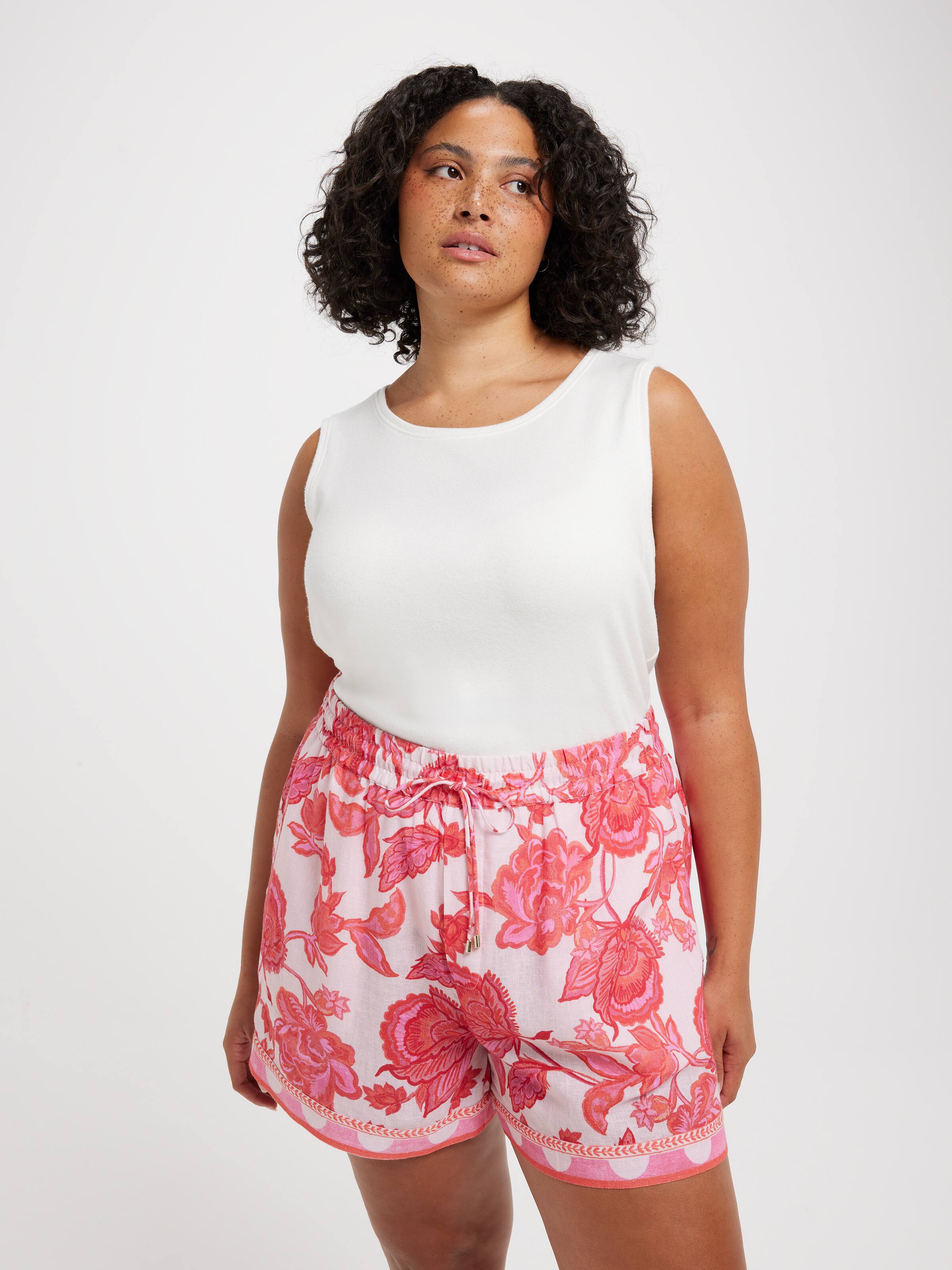 Curve Tyra Jog Short