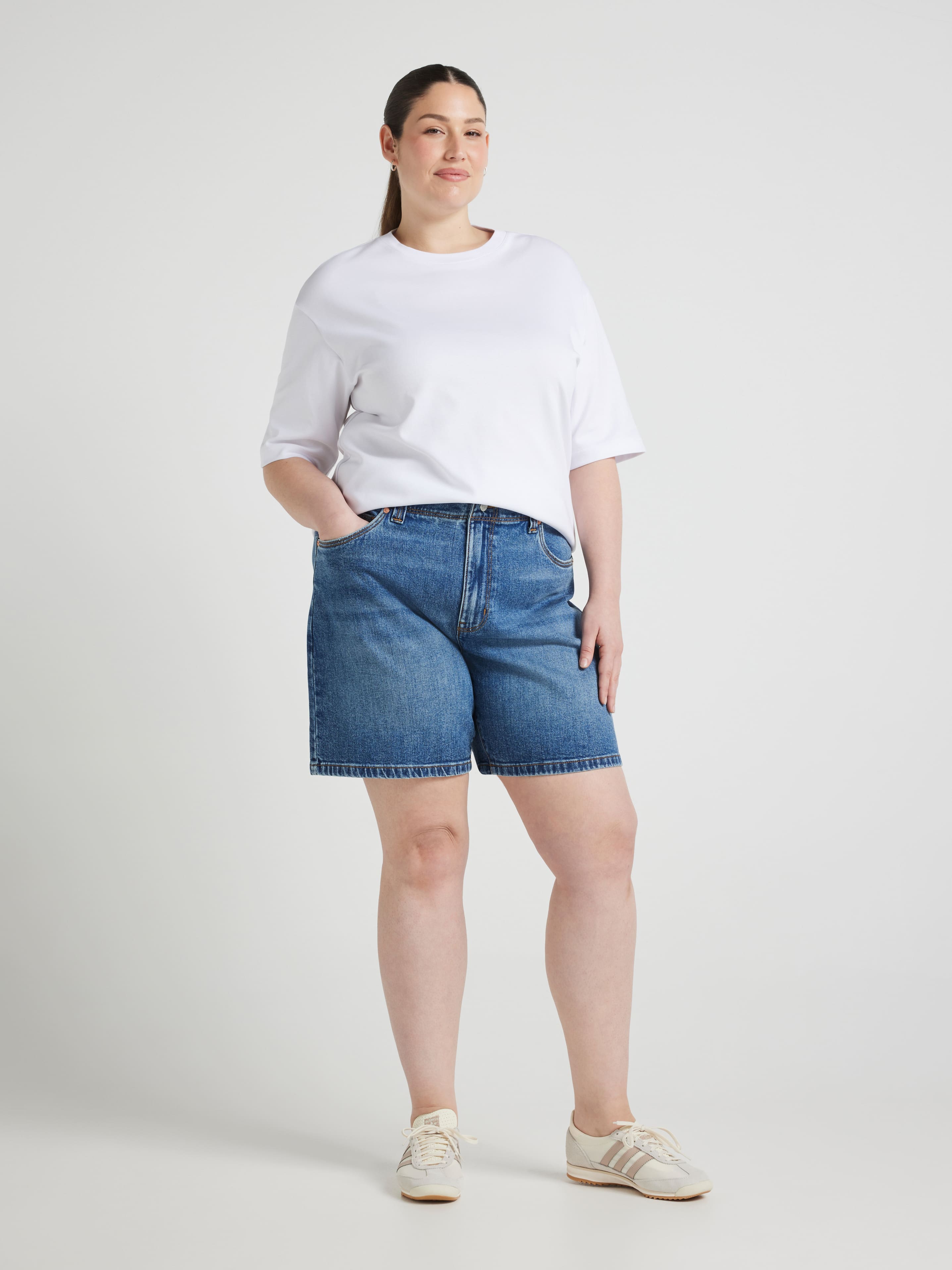 Curve Originals Mid Rise Bermuda Short