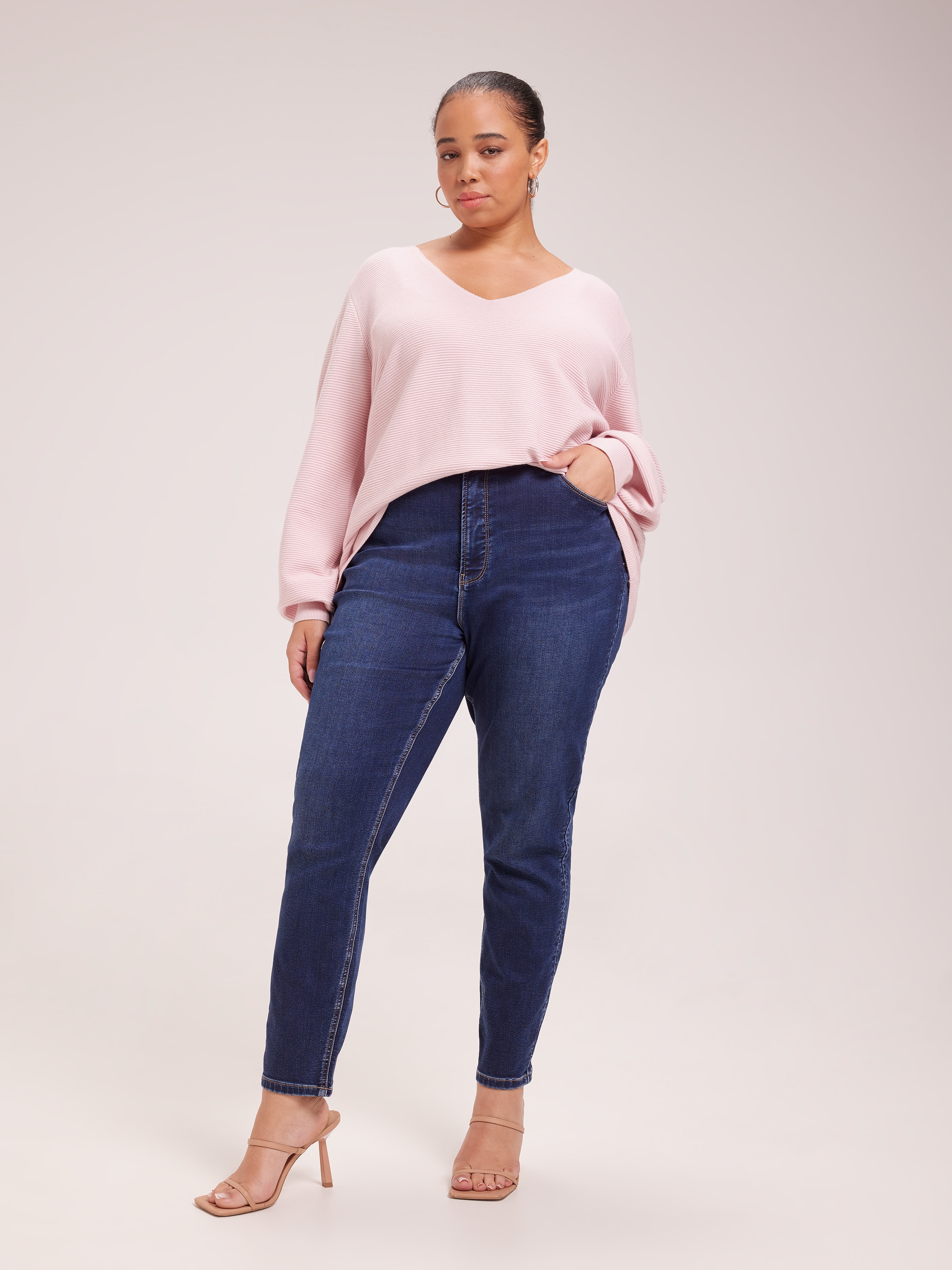 Curve Paige V Neck Ottoman Pullover
