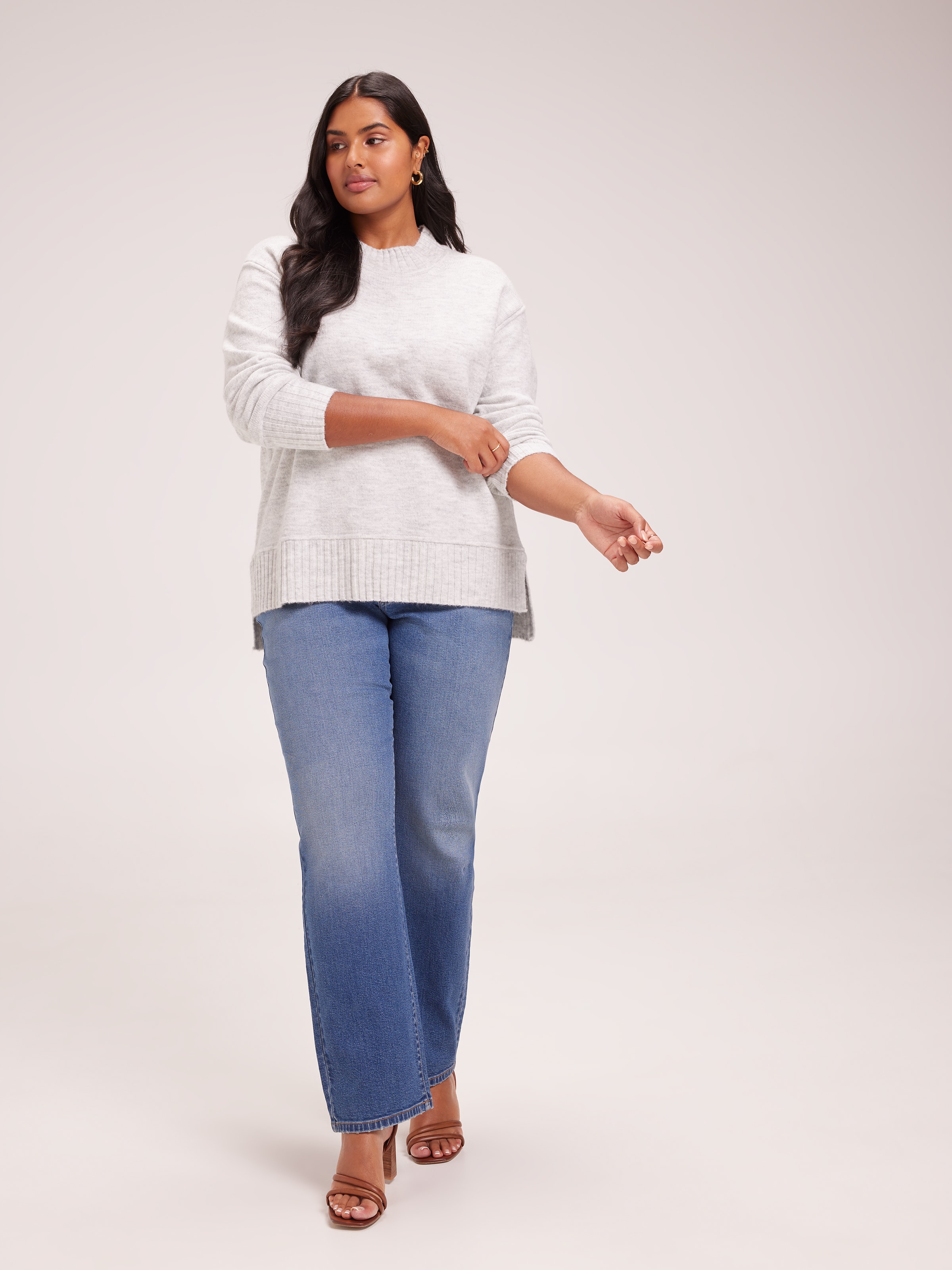 Curve Lucy Extended Neck Pullover