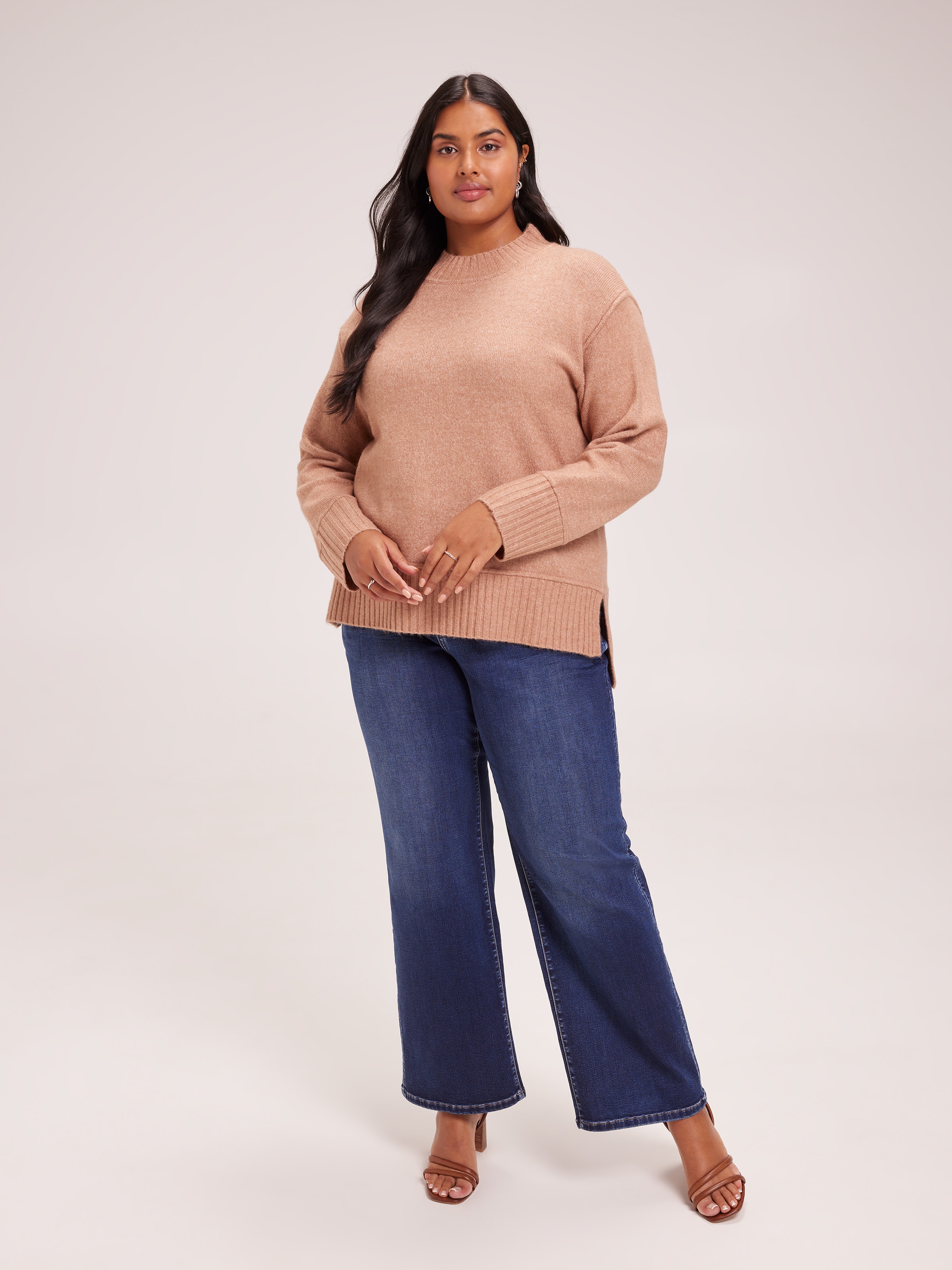 Curve Lucy Extended Neck Pullover