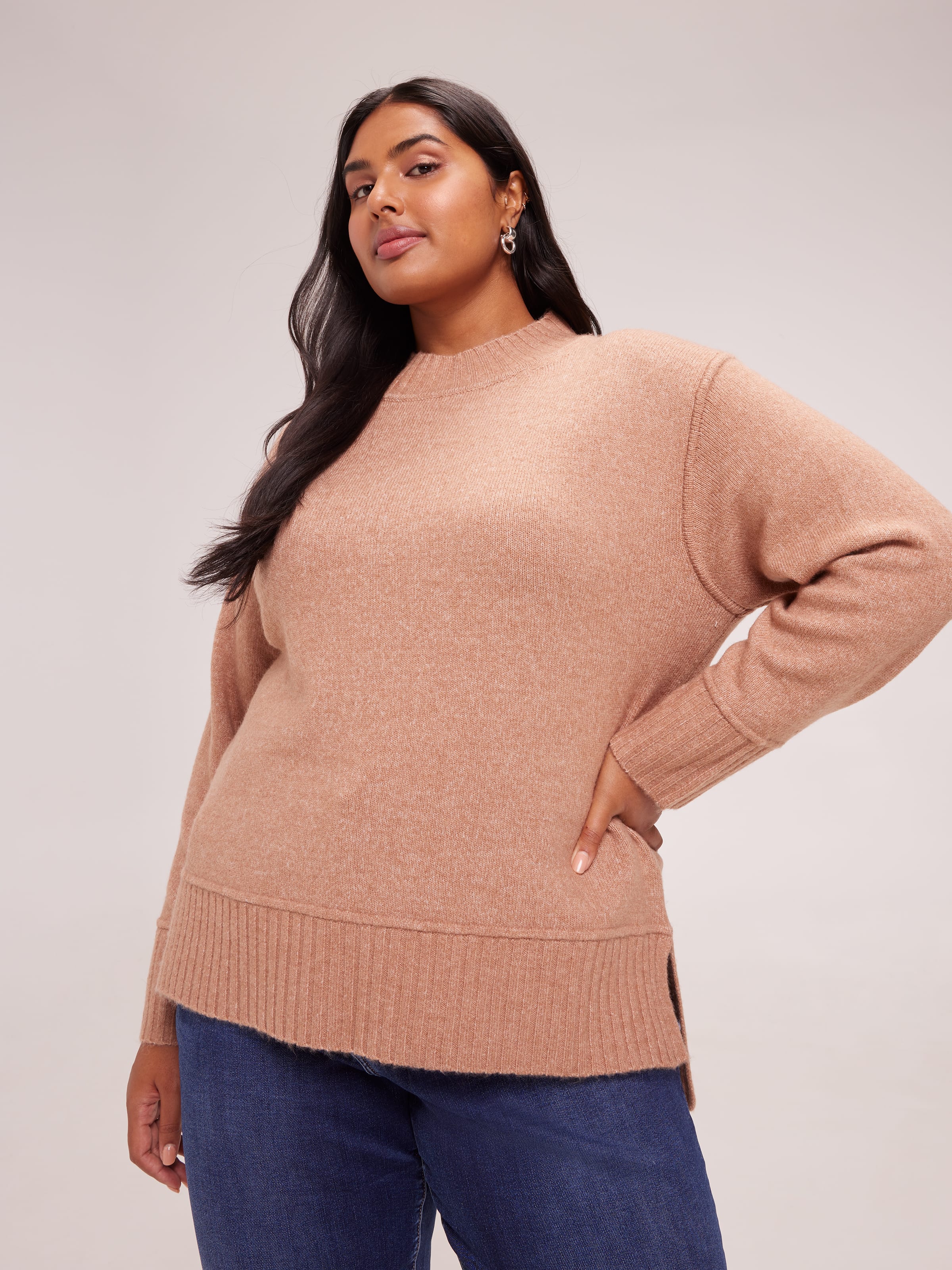 Curve Lucy Extended Neck Pullover