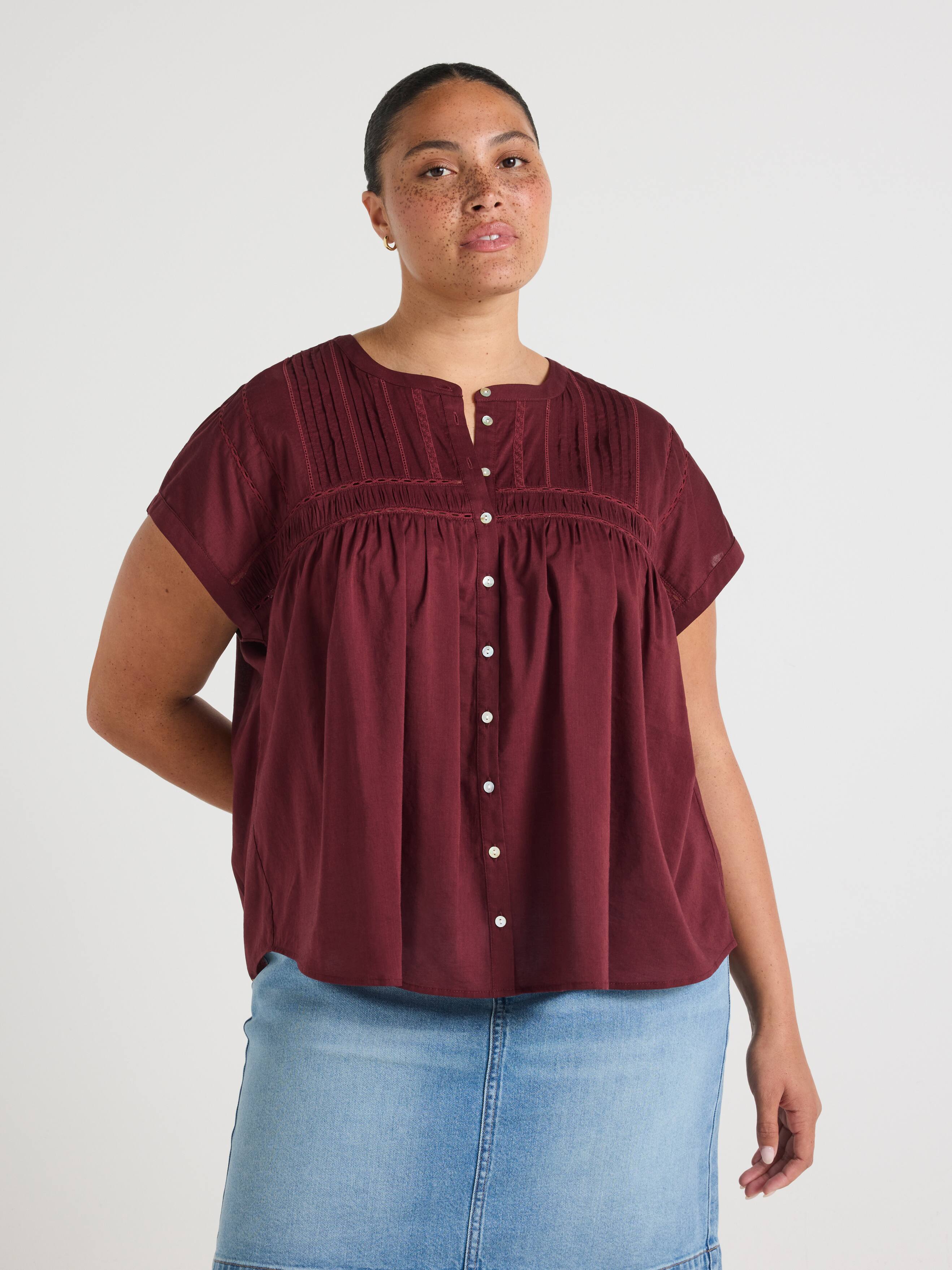Curve Corinne Lace Insert Top