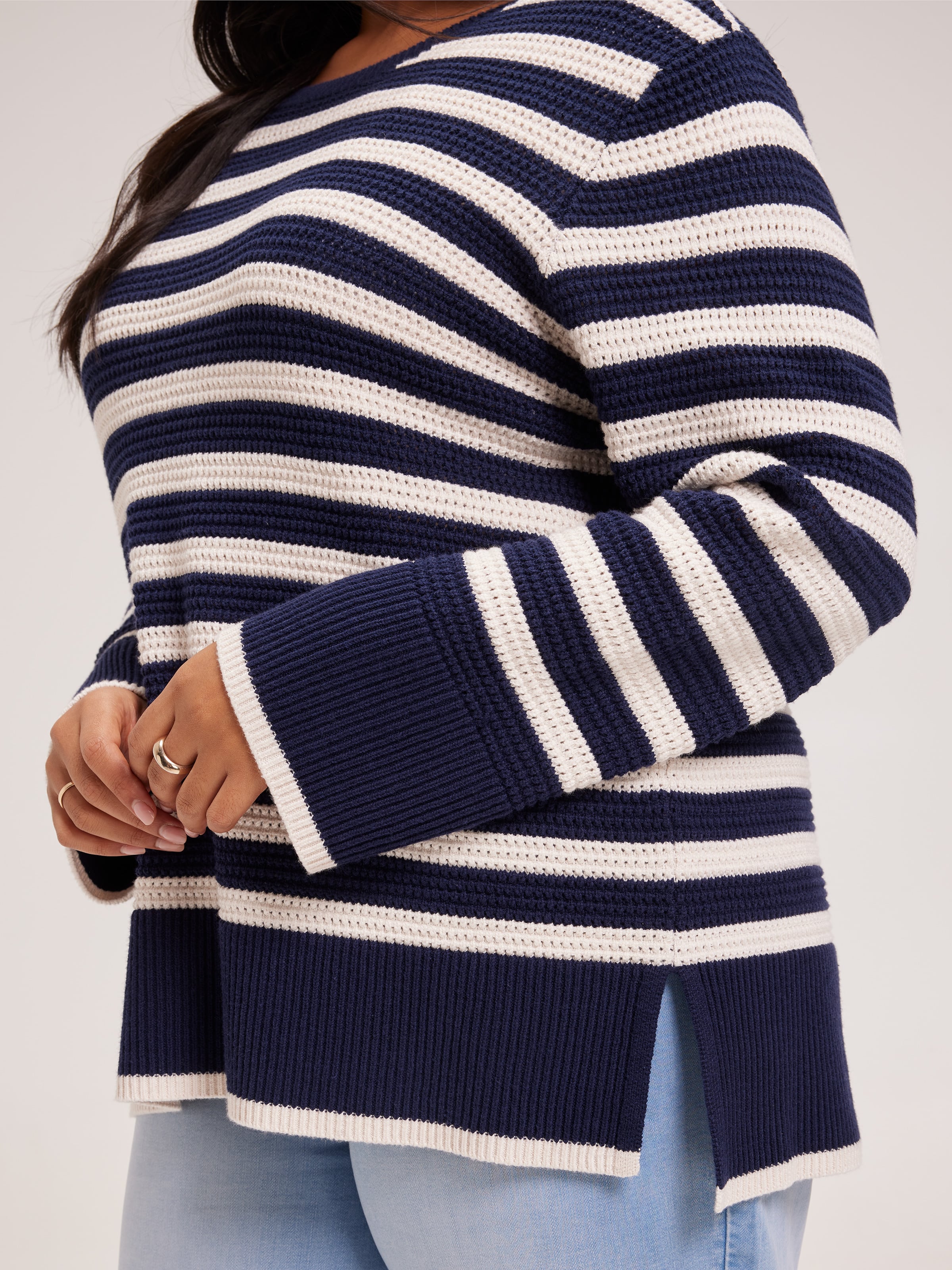 Curve Robyn Textured Crew Pullover