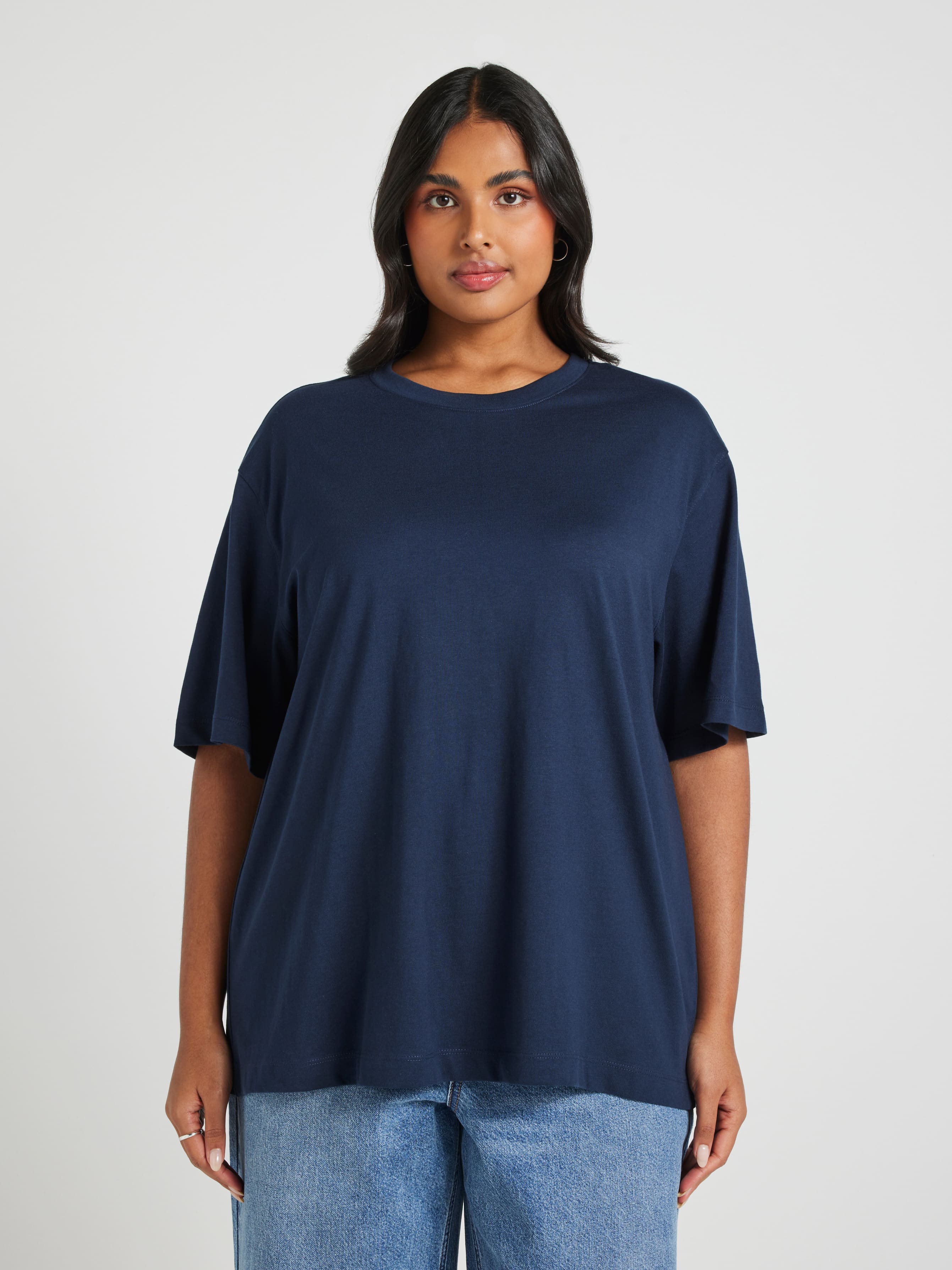 Curve Signature Tee