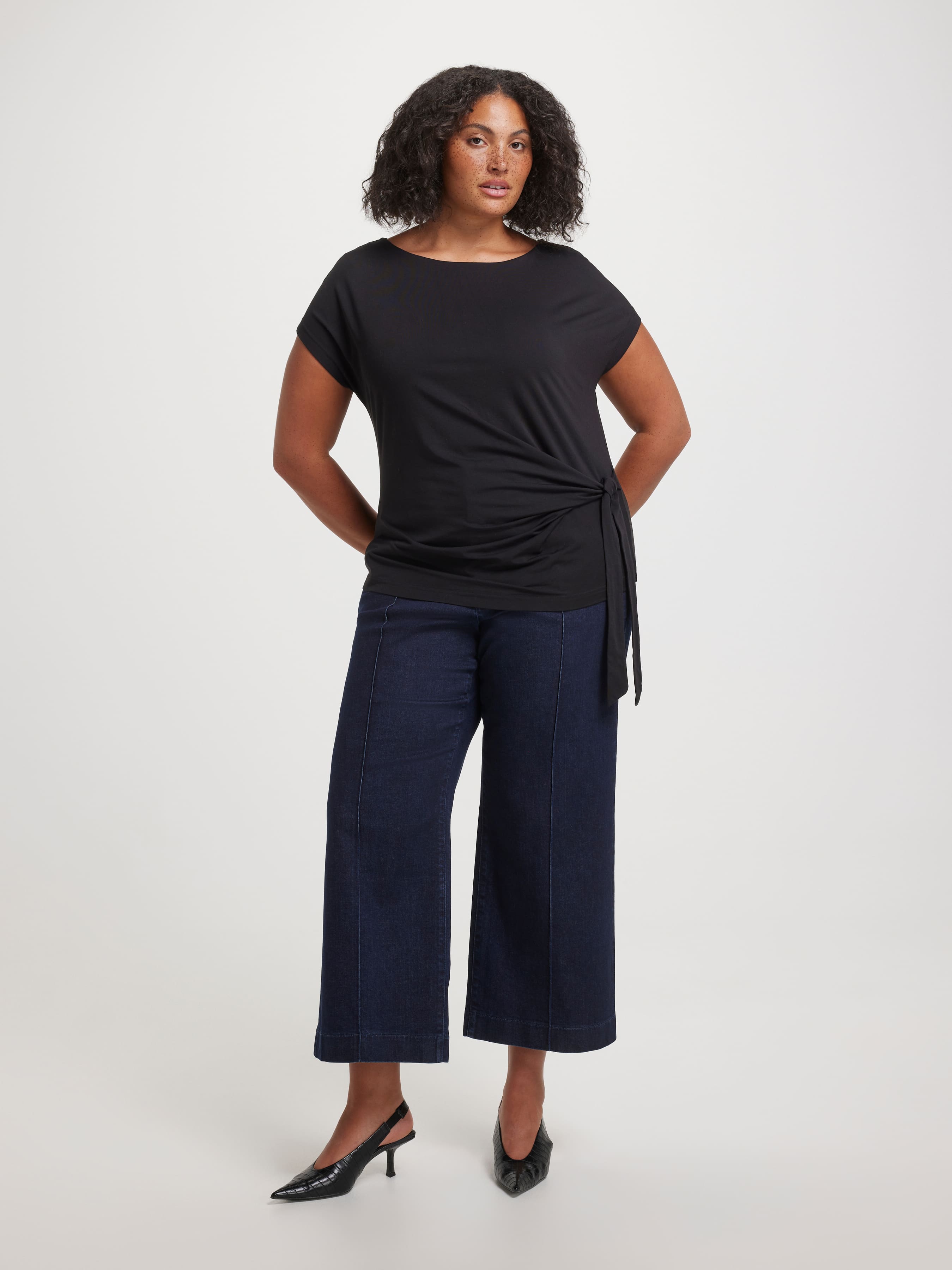 Curve Julia Short Sleeve Tie Top