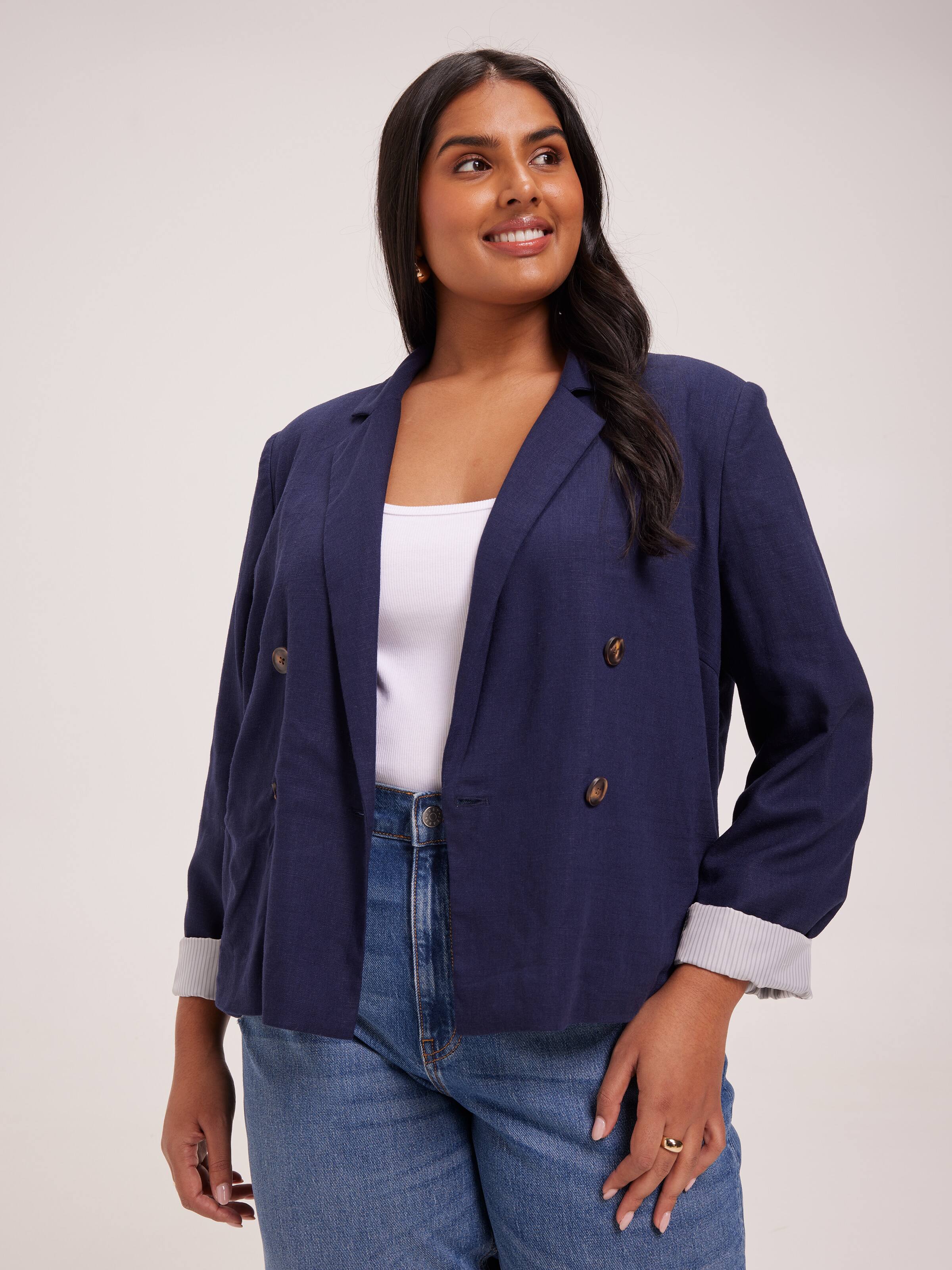 Curve Rose Cropped Blazer