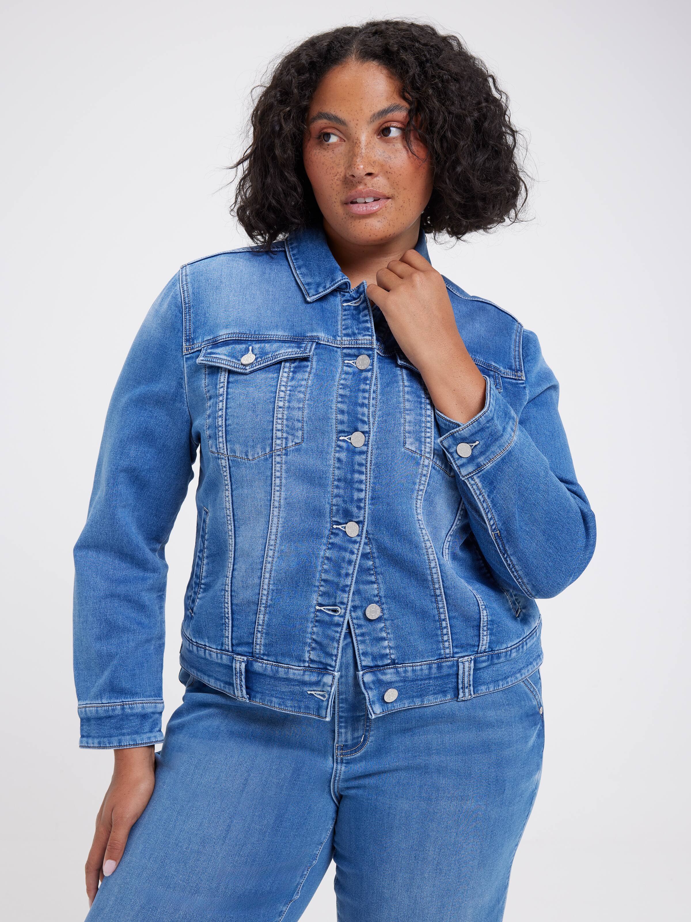 Amaze Classic Trucker