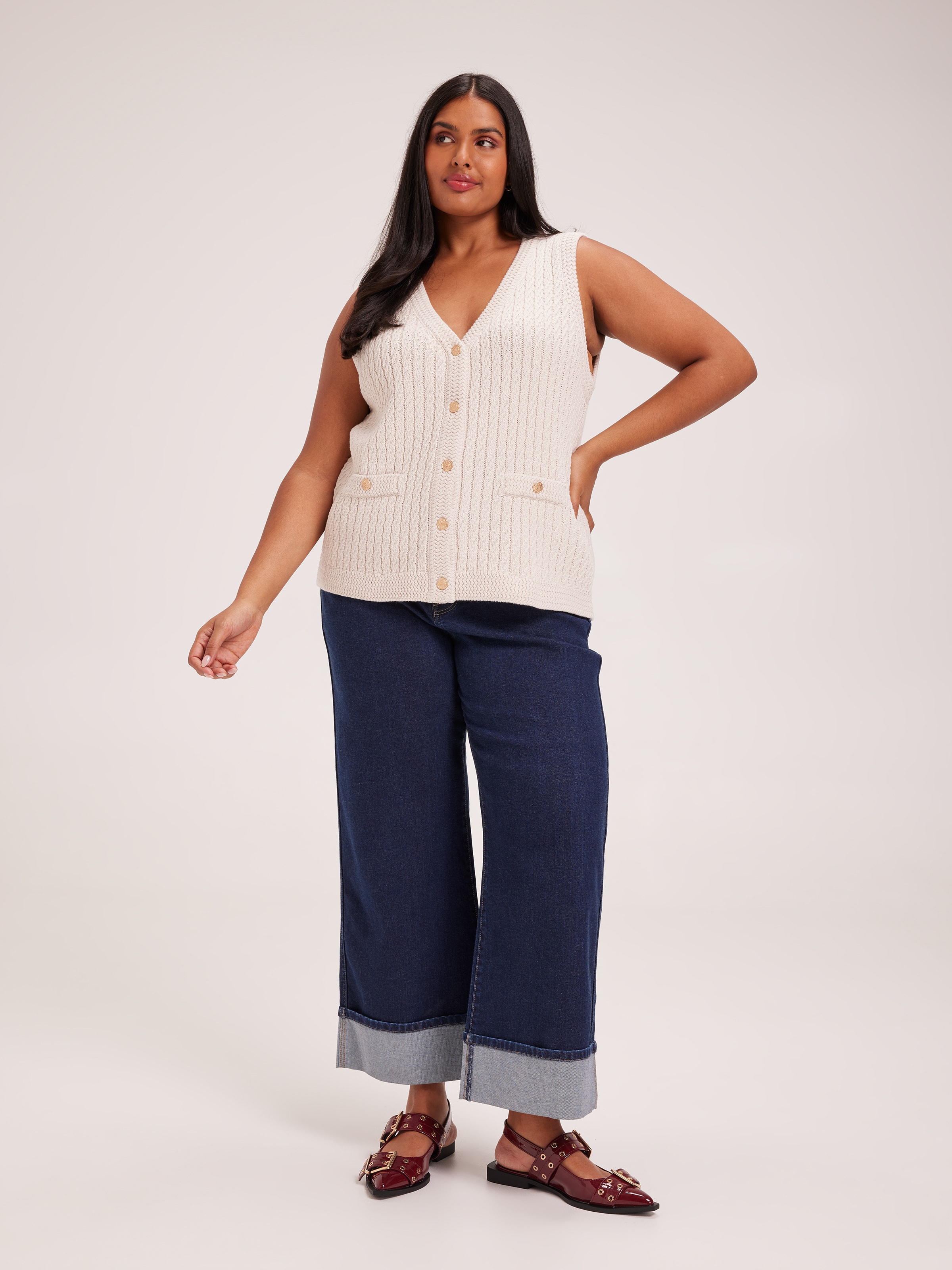 Curve Jordyn Texture V Neck Vest