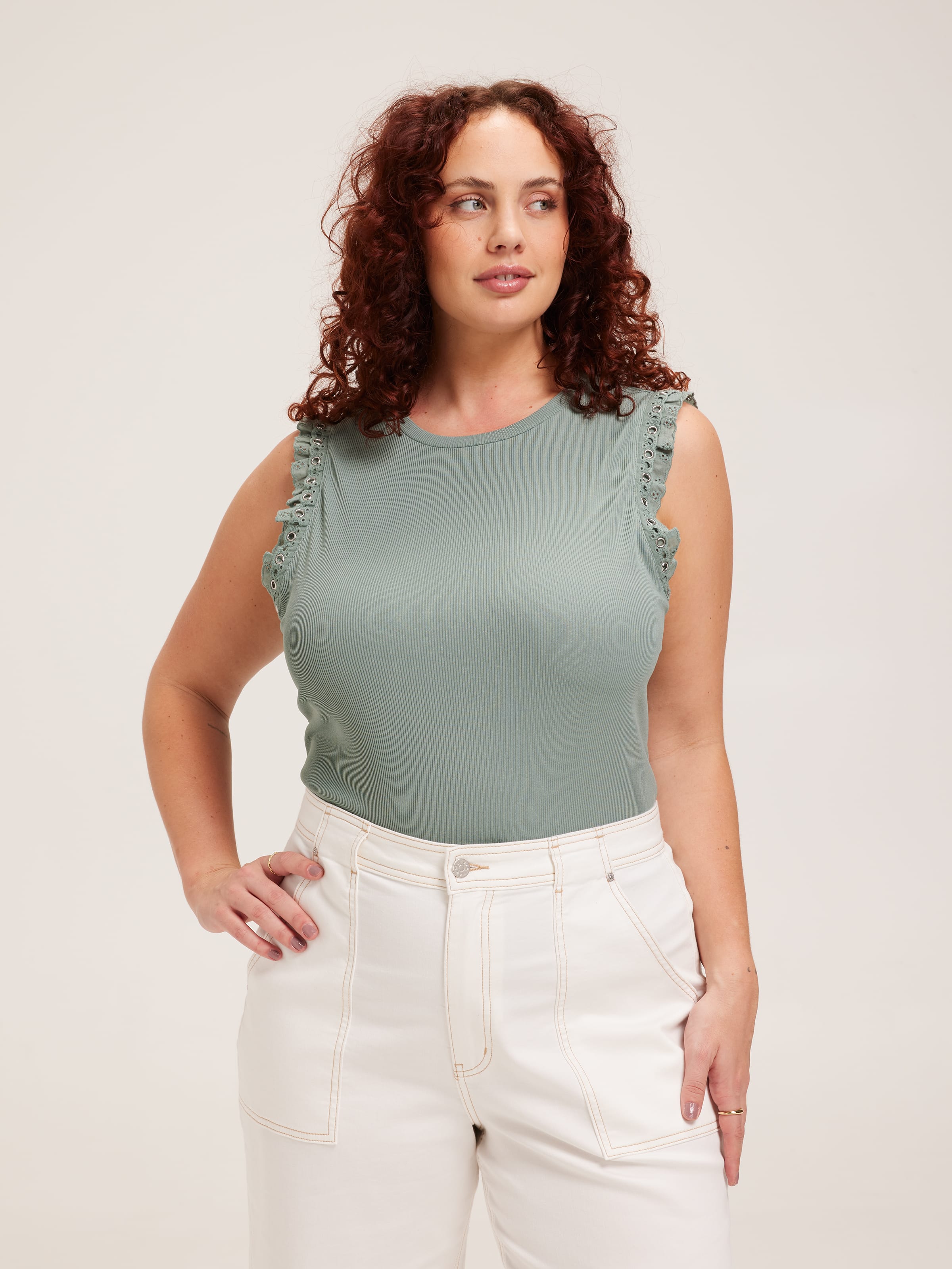 Curve Liv Eyelet Top