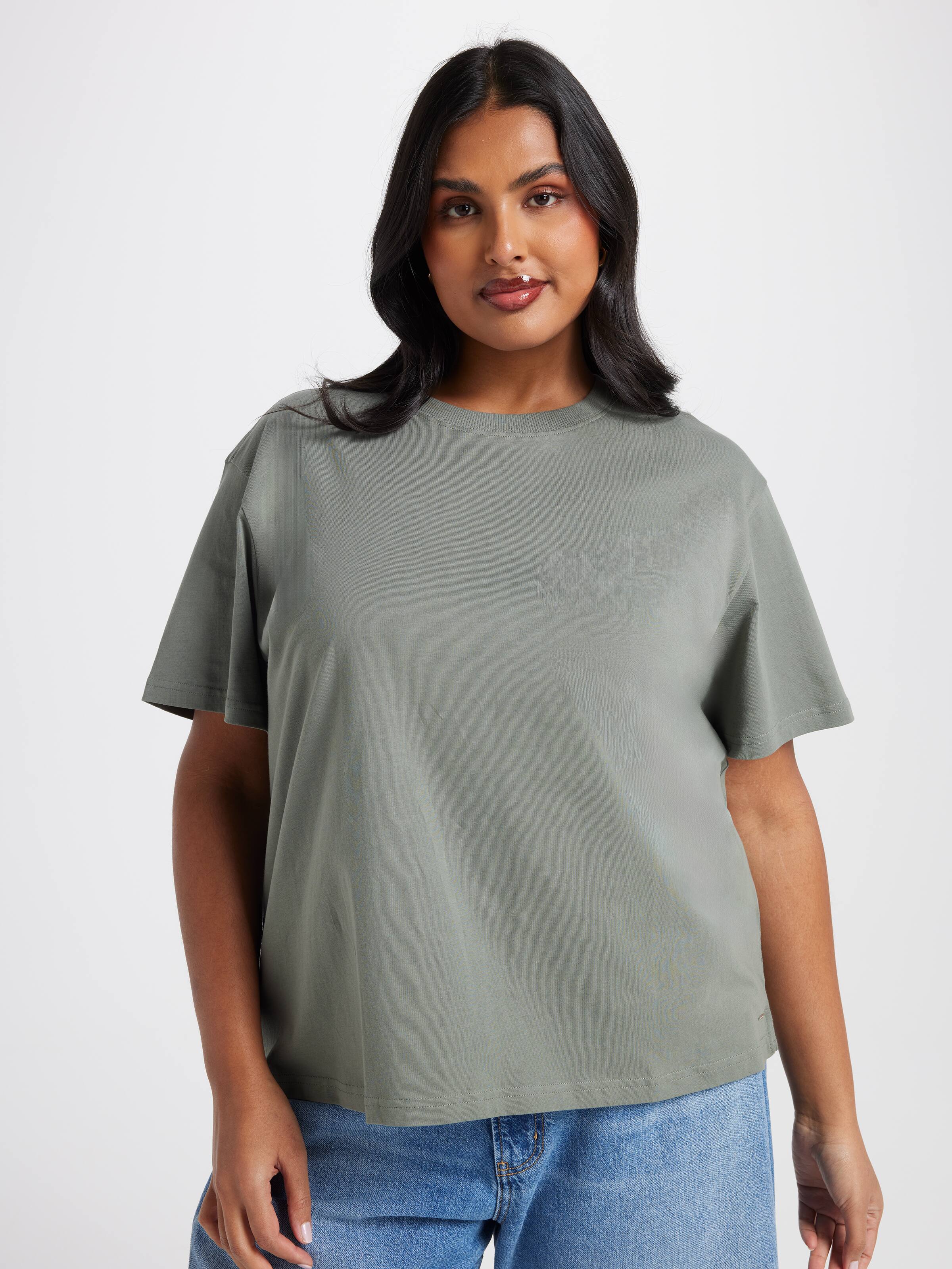 Curve Everyday Regular Tee