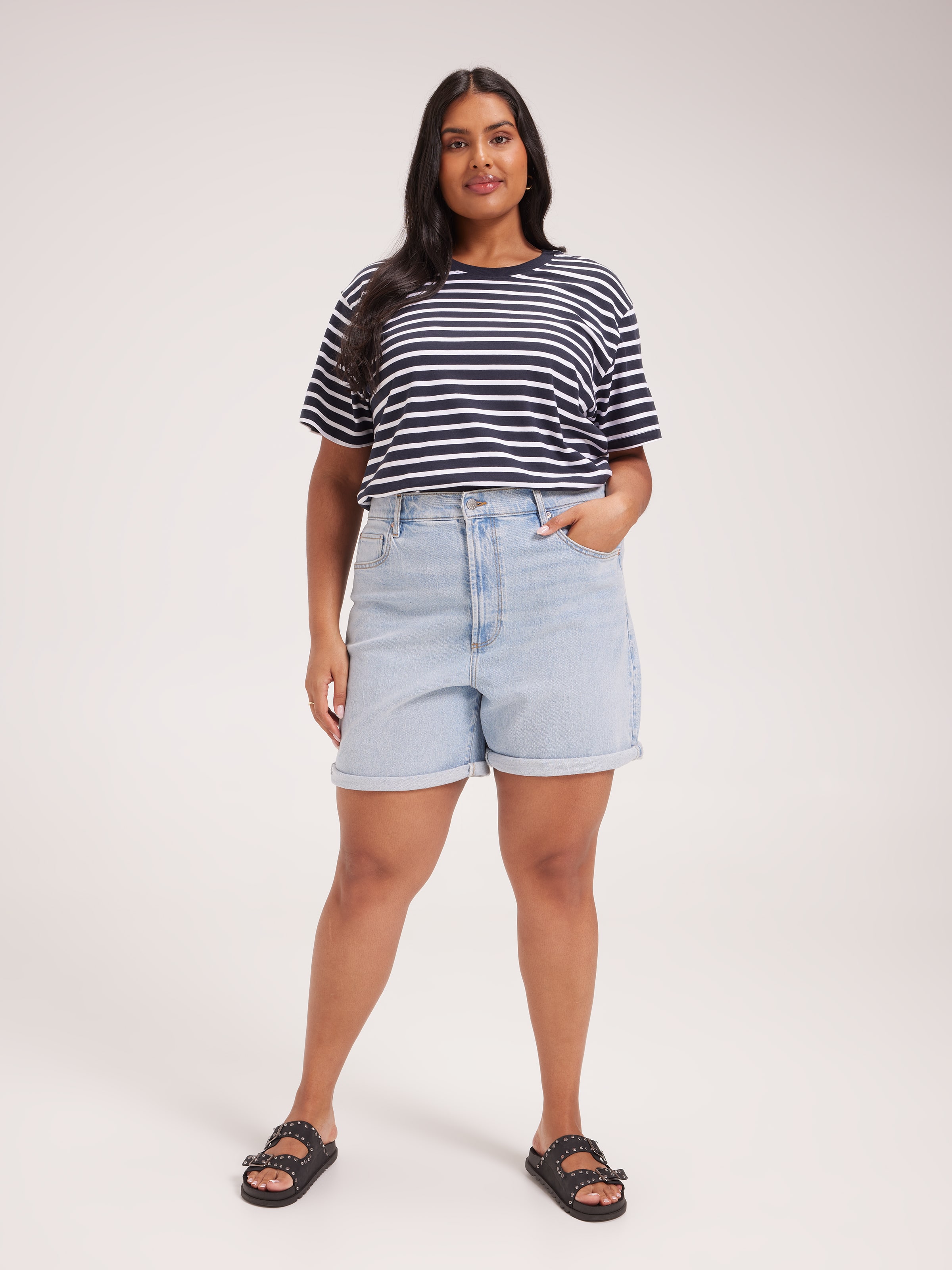 Curve Everyday Regular Tee