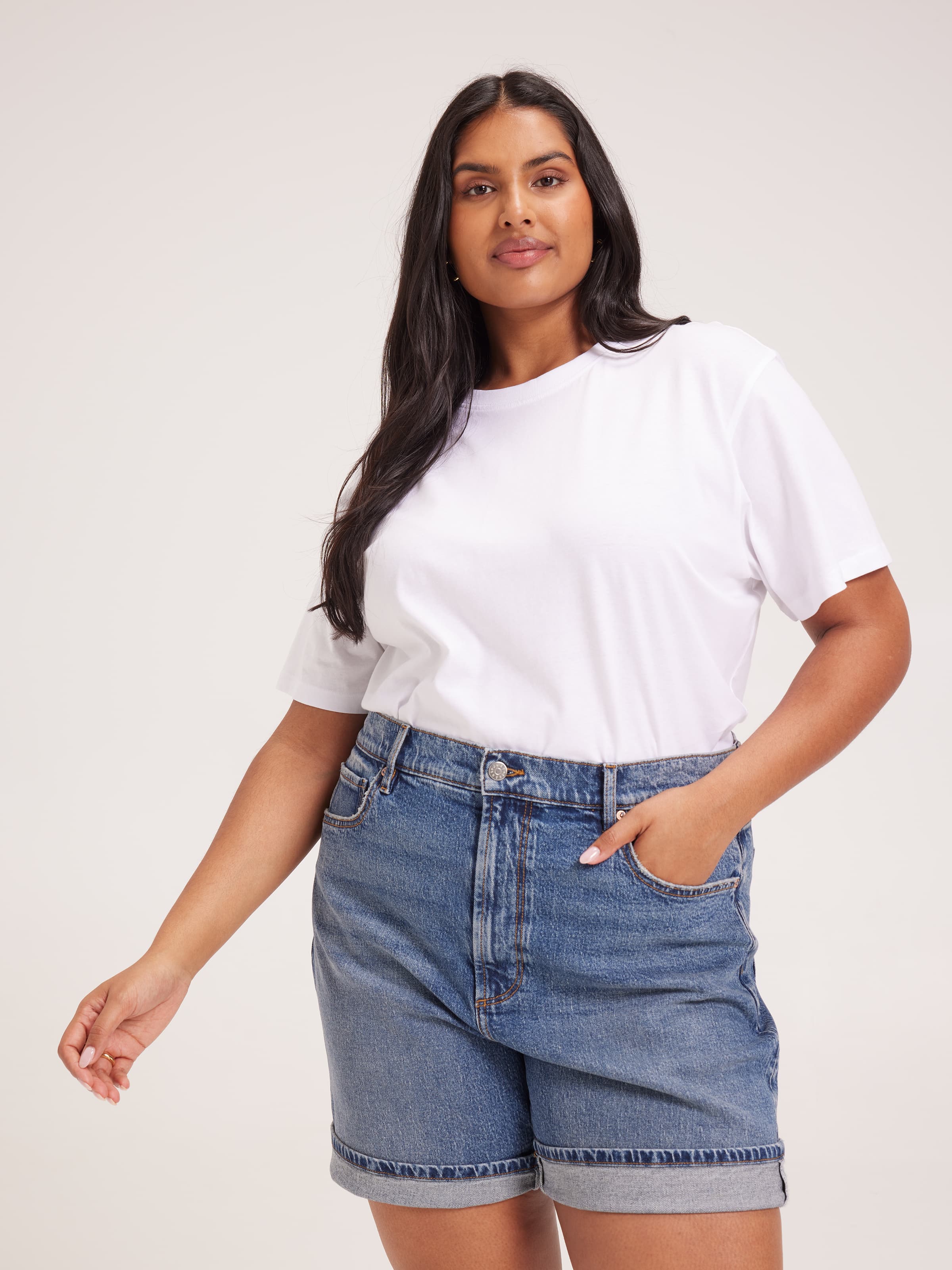 Curve Everyday Regular Tee