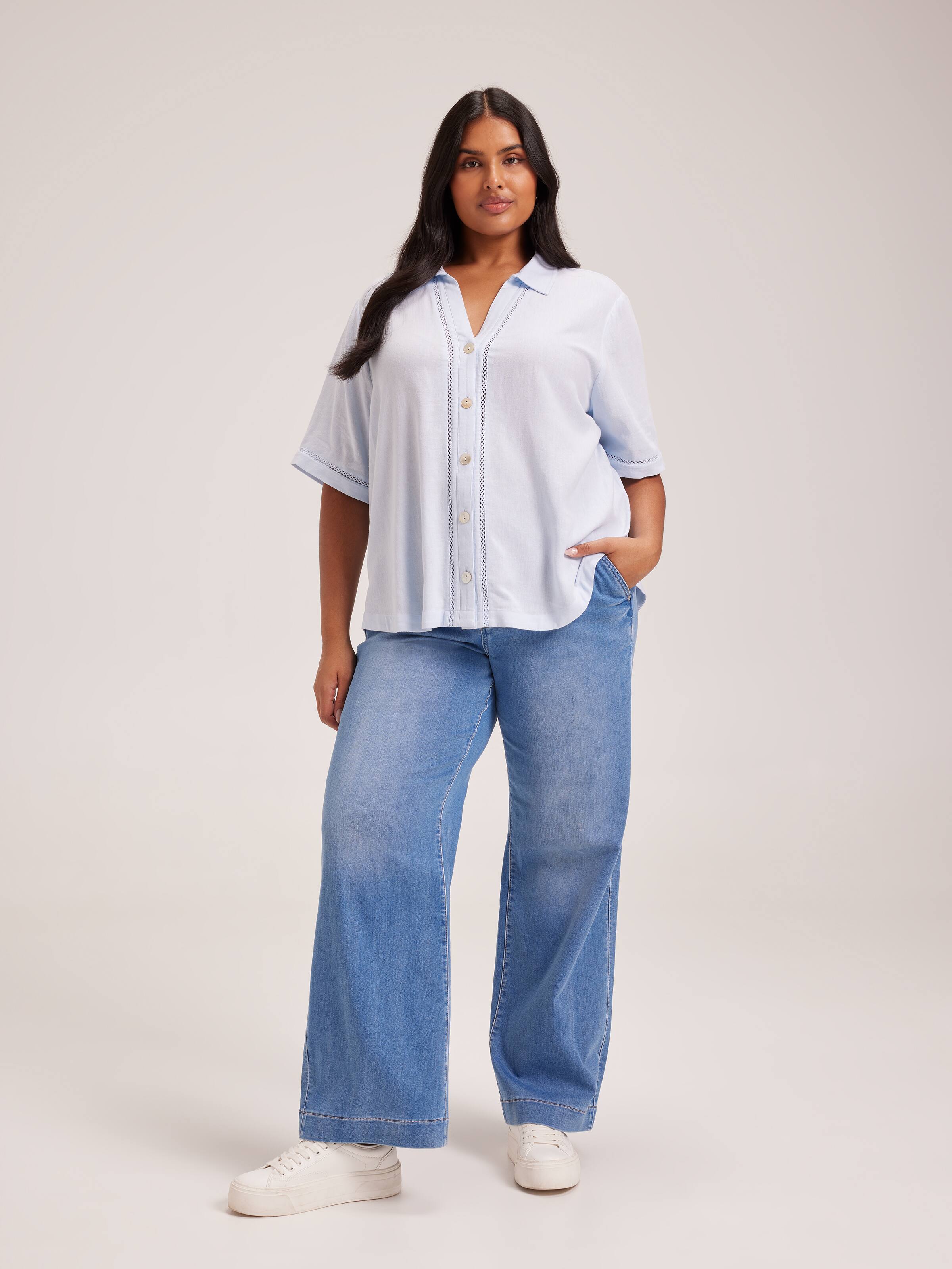 Curve Nova Lace Insert Shirt