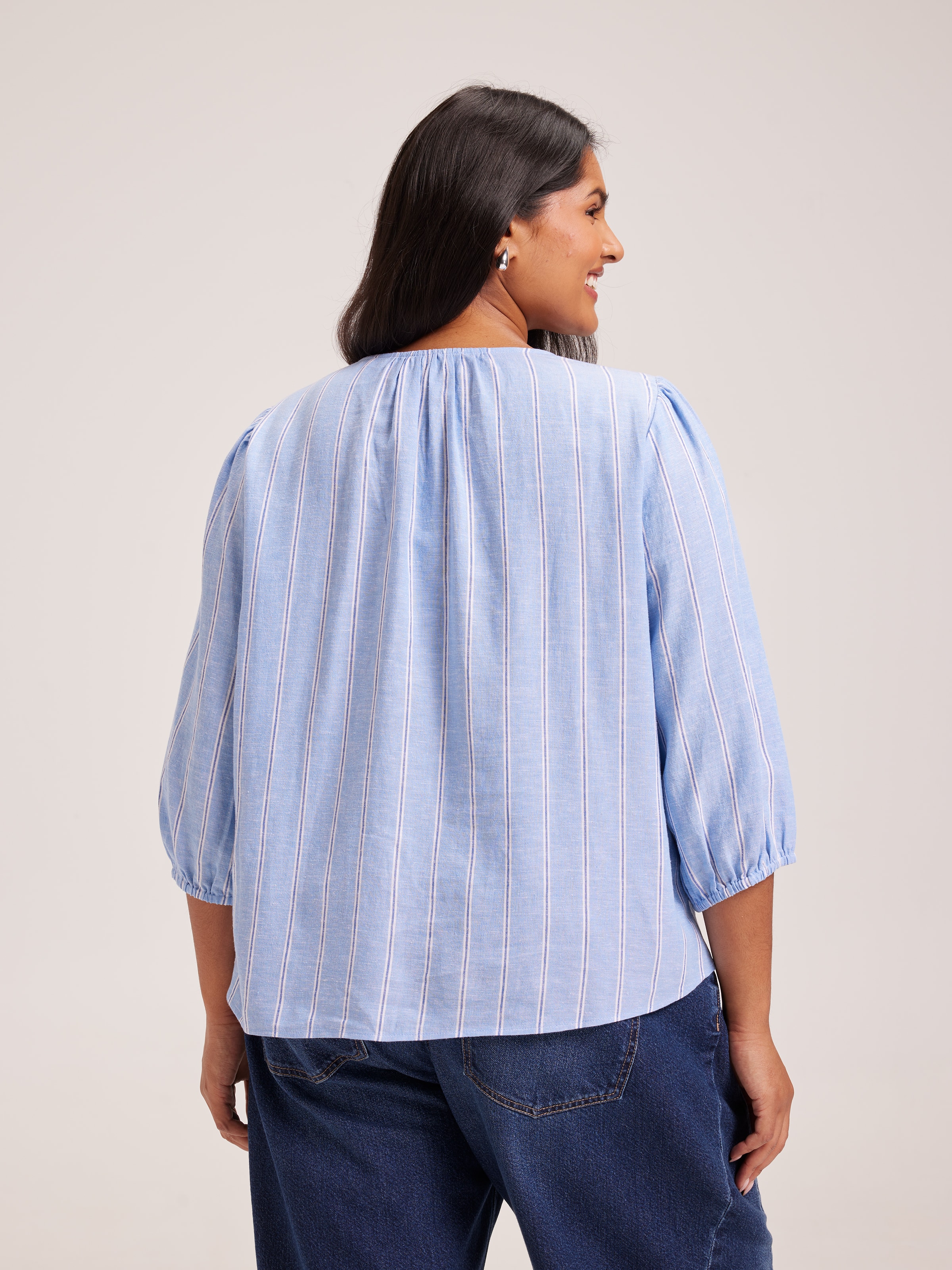 Image for Curve Tobi Tie Front Blouse from JustGroupNZ