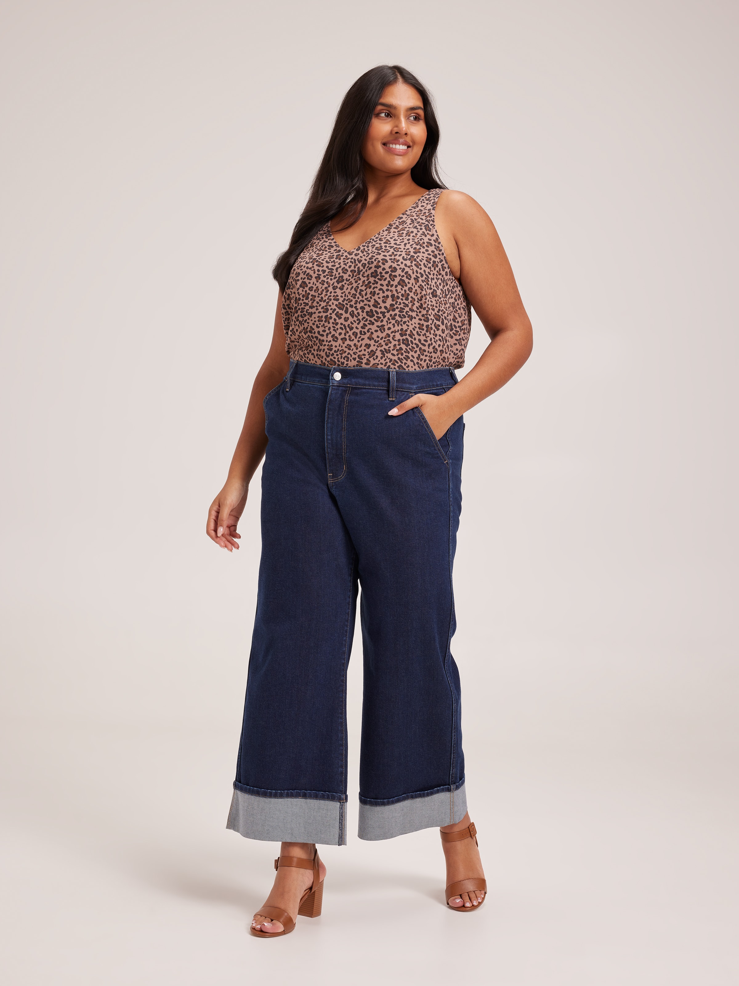 Curve Sia Tank