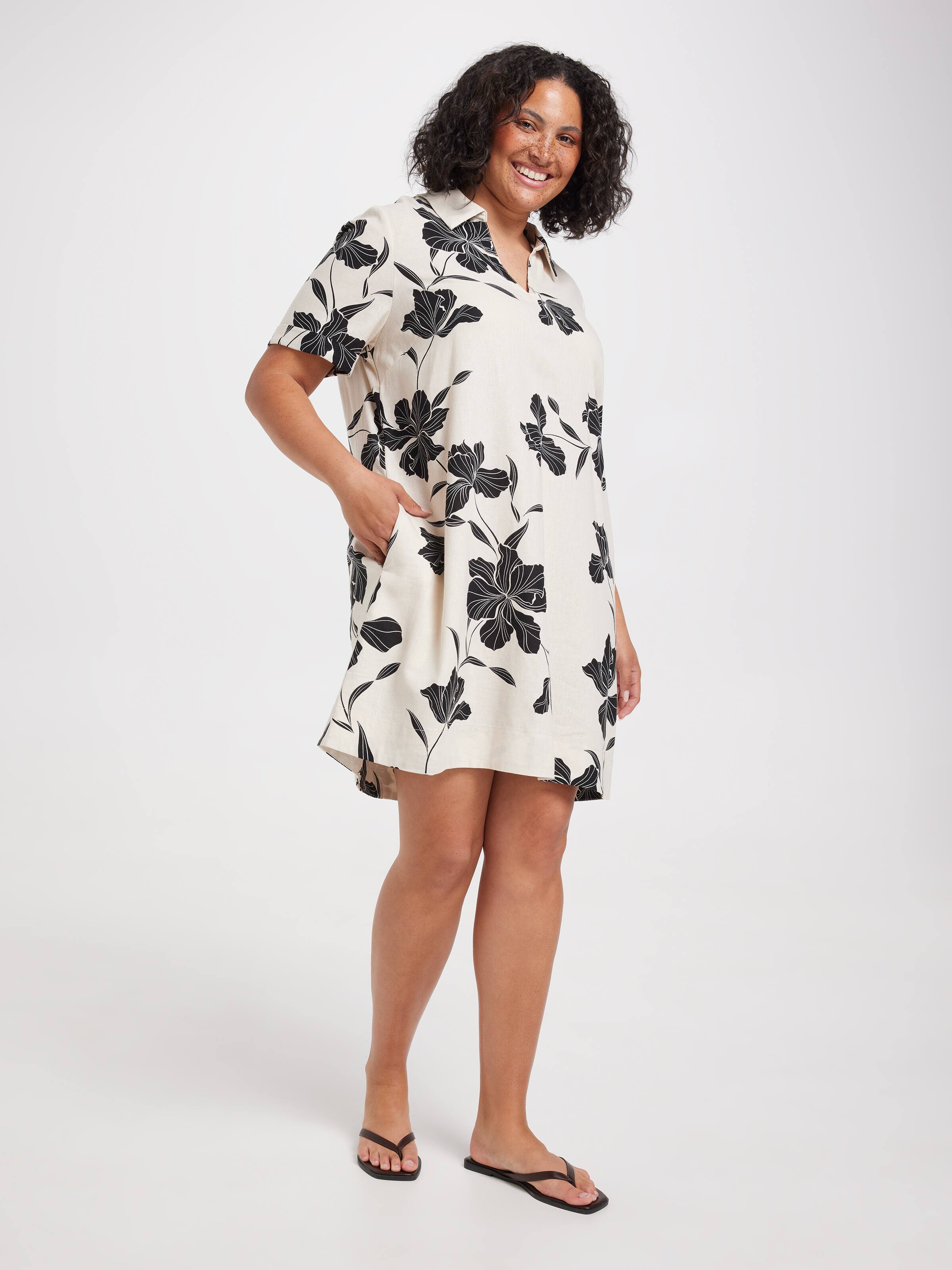 Andy Popover Dress