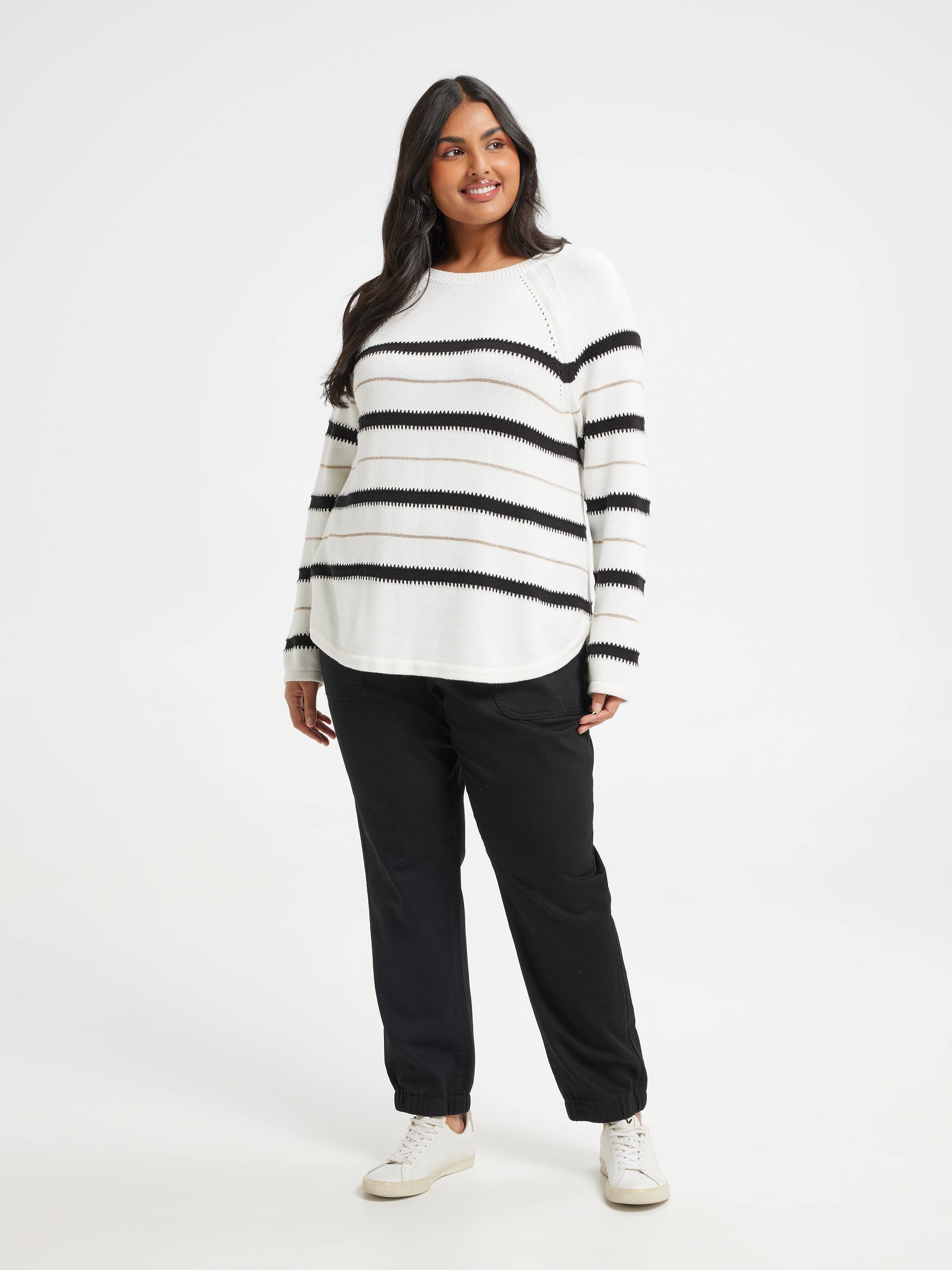 Curve Millie Scoop Hem Pullover