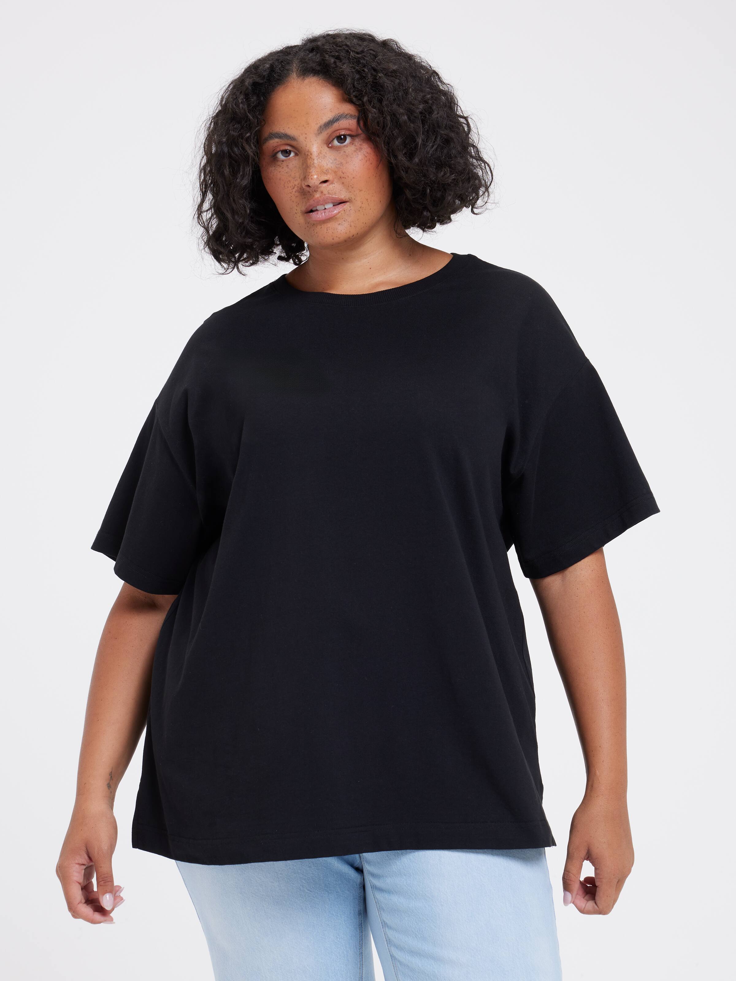 Curve Oversized Relaxed Tee