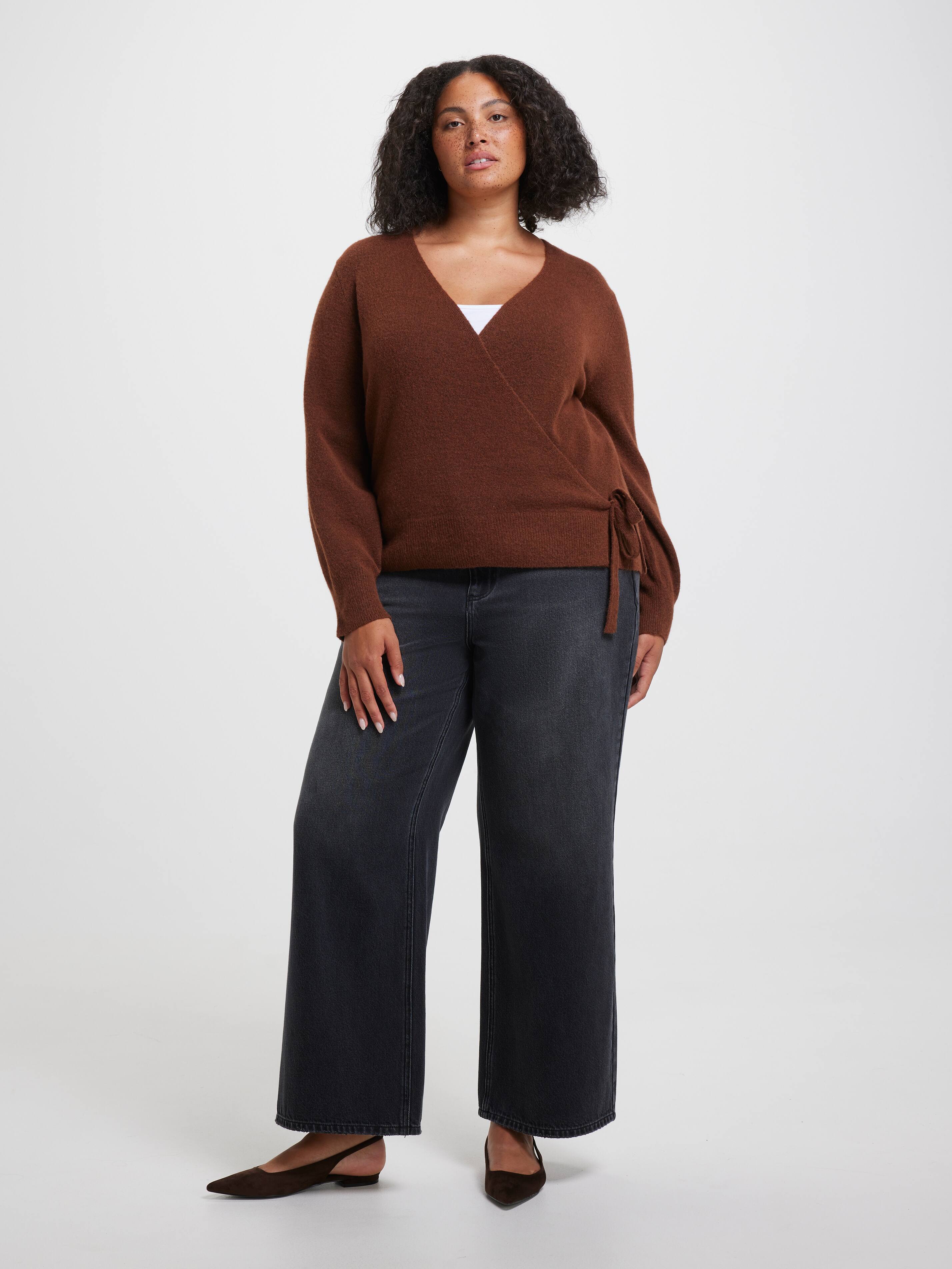 Curve Georgina Wrap Pullover
