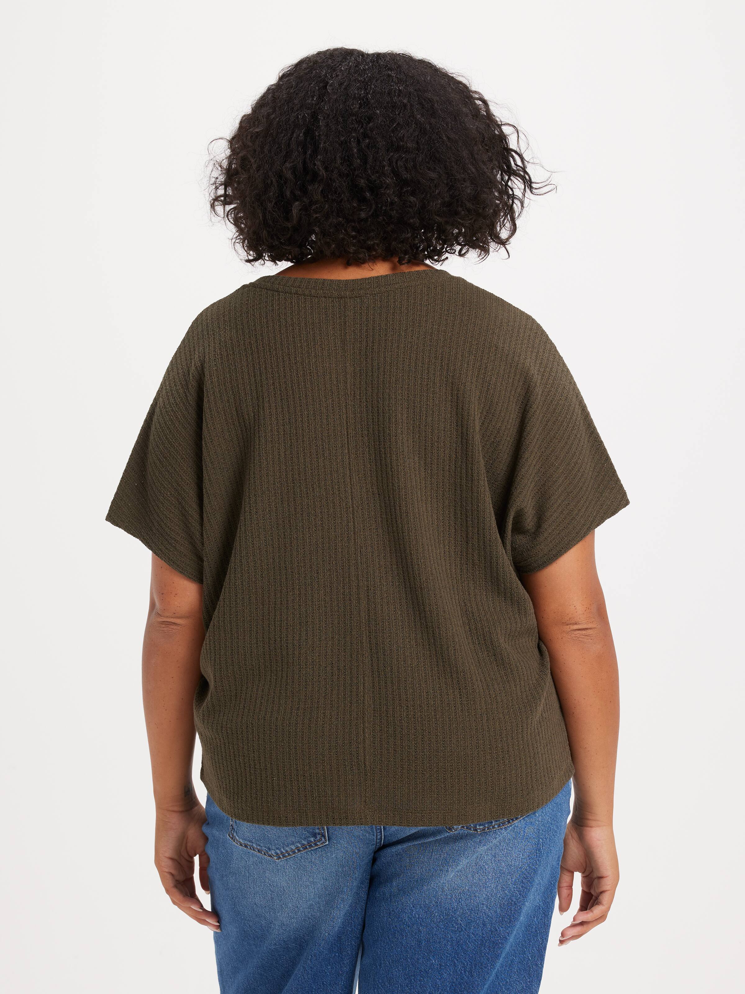 Curve Harper Textured Tee