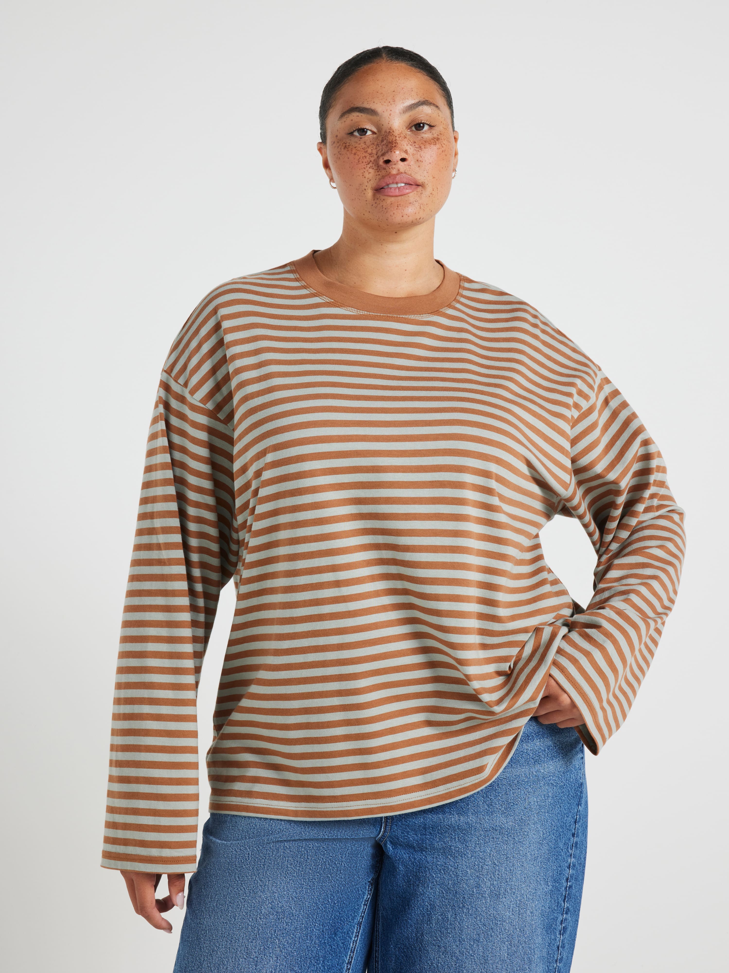 Curve Sloane Drop Shoulder Tee
