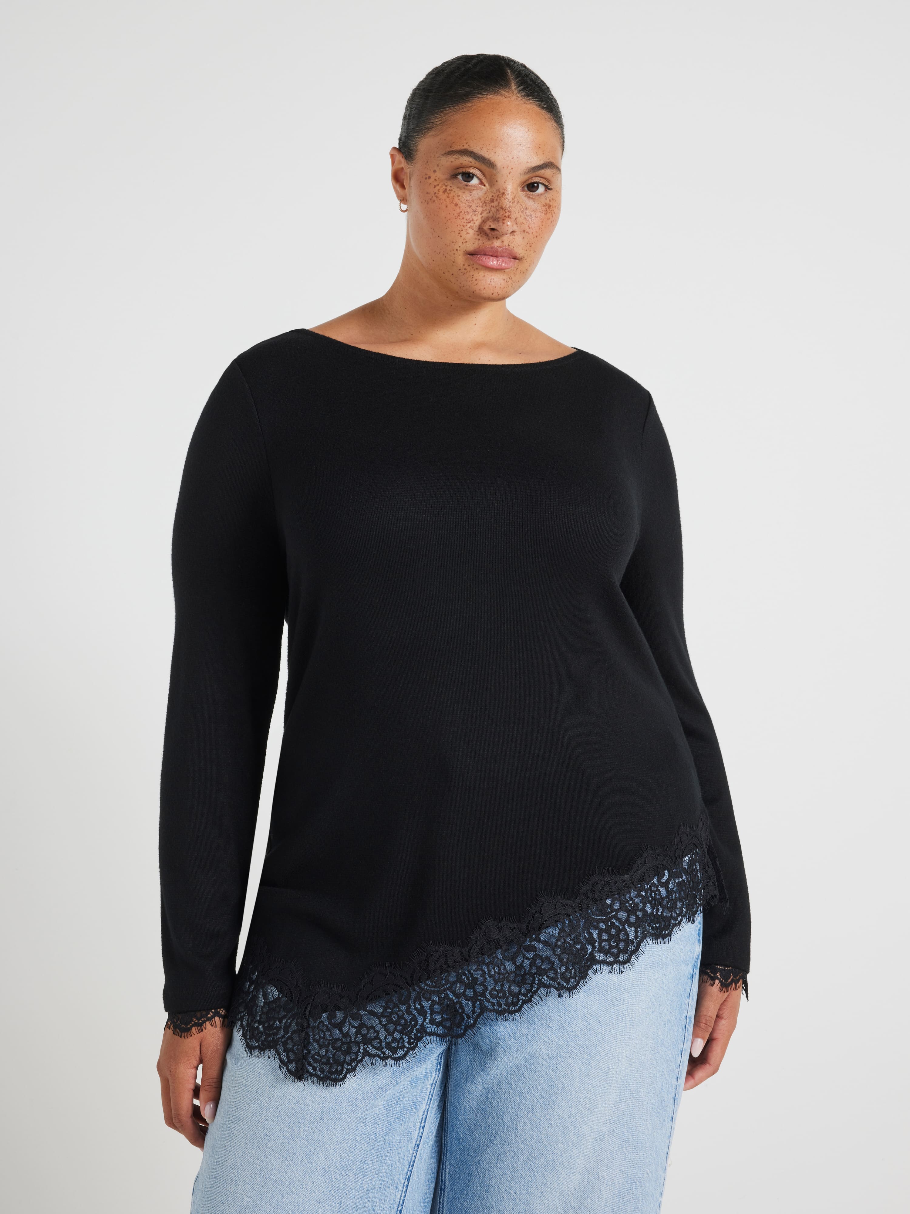 Curve Iris Asymetric Lace Trim Top