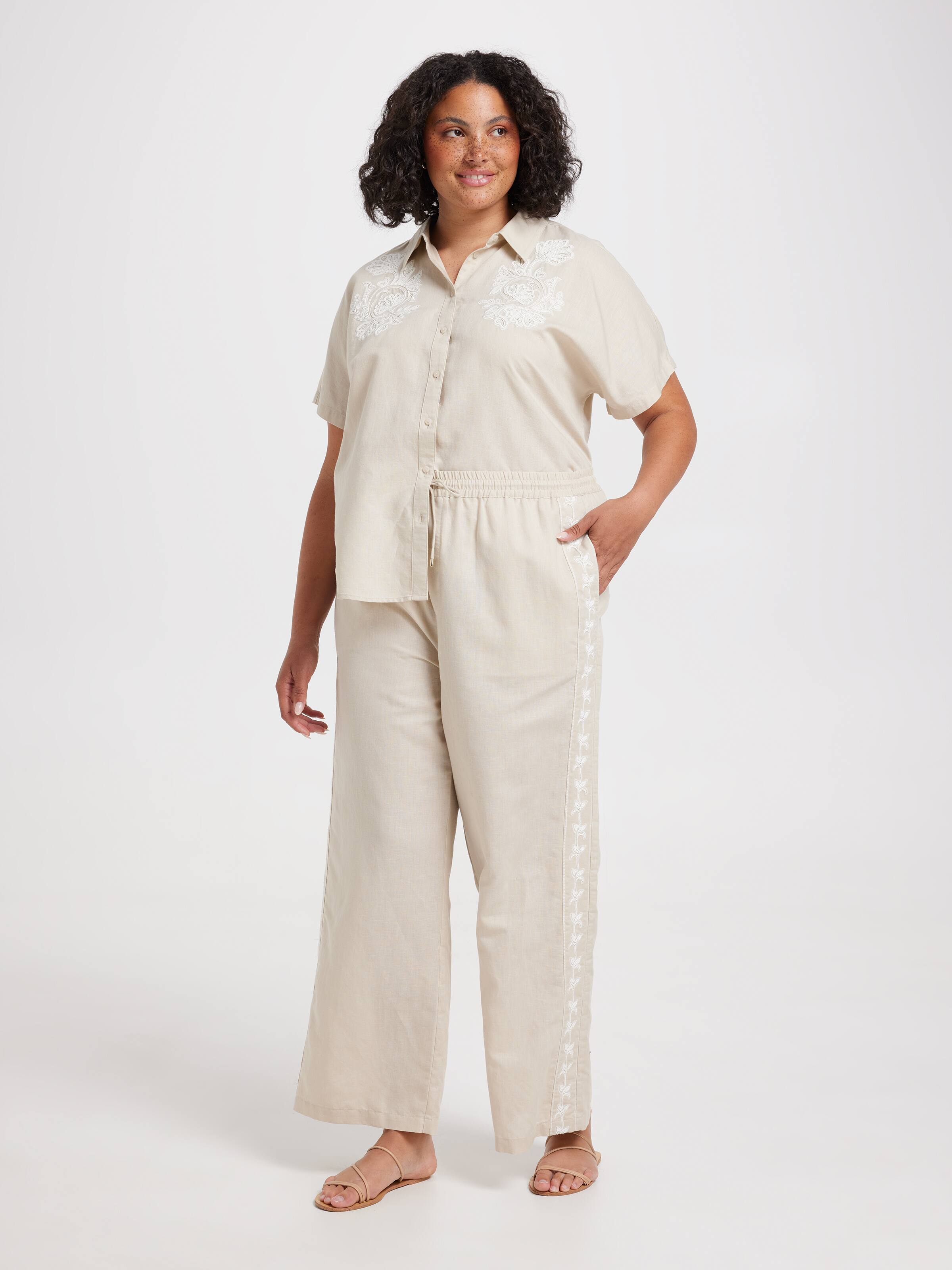 Leslee Ss Shirt