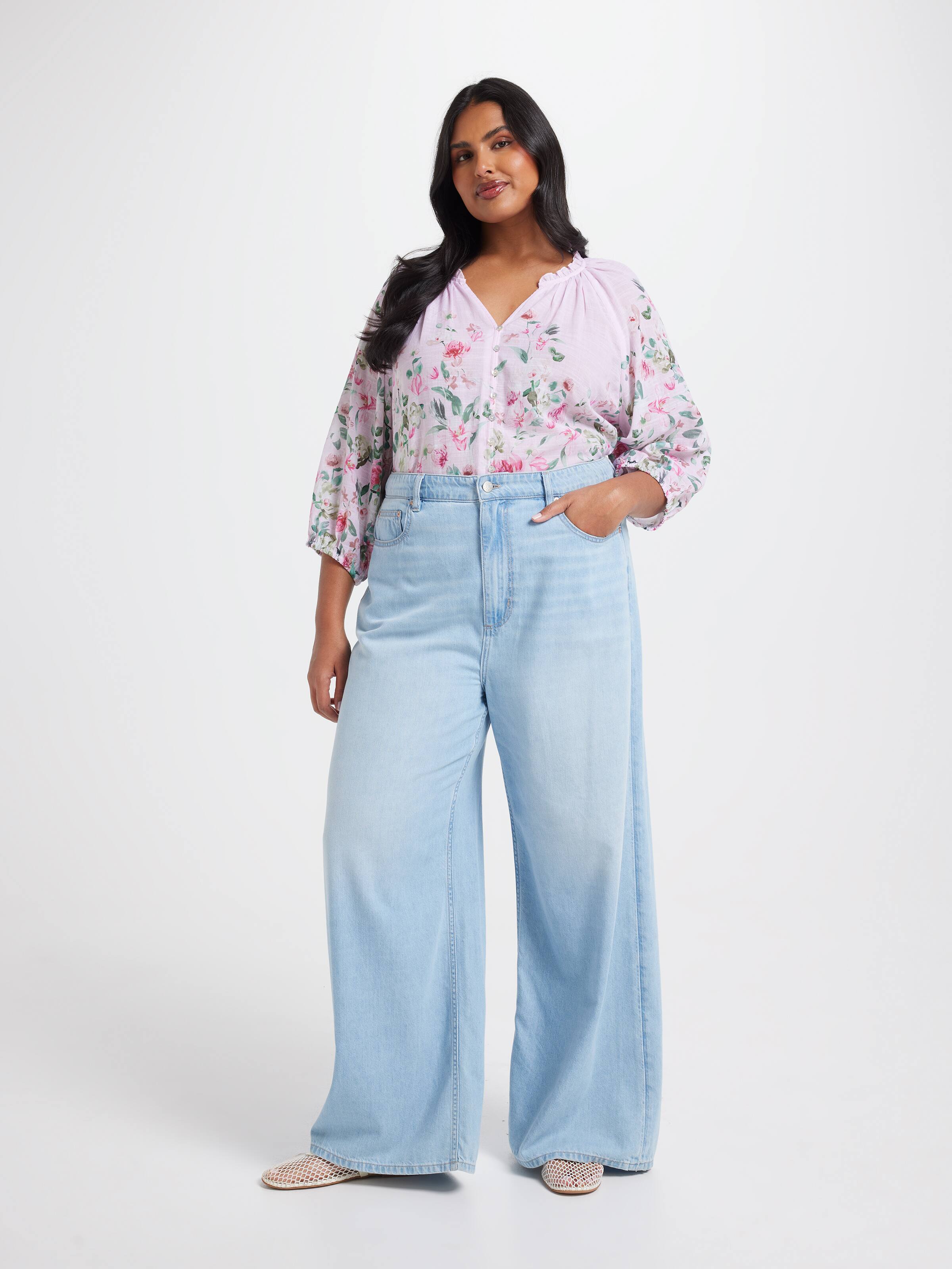 Curve Flora 3/4 Sleeve Blouse