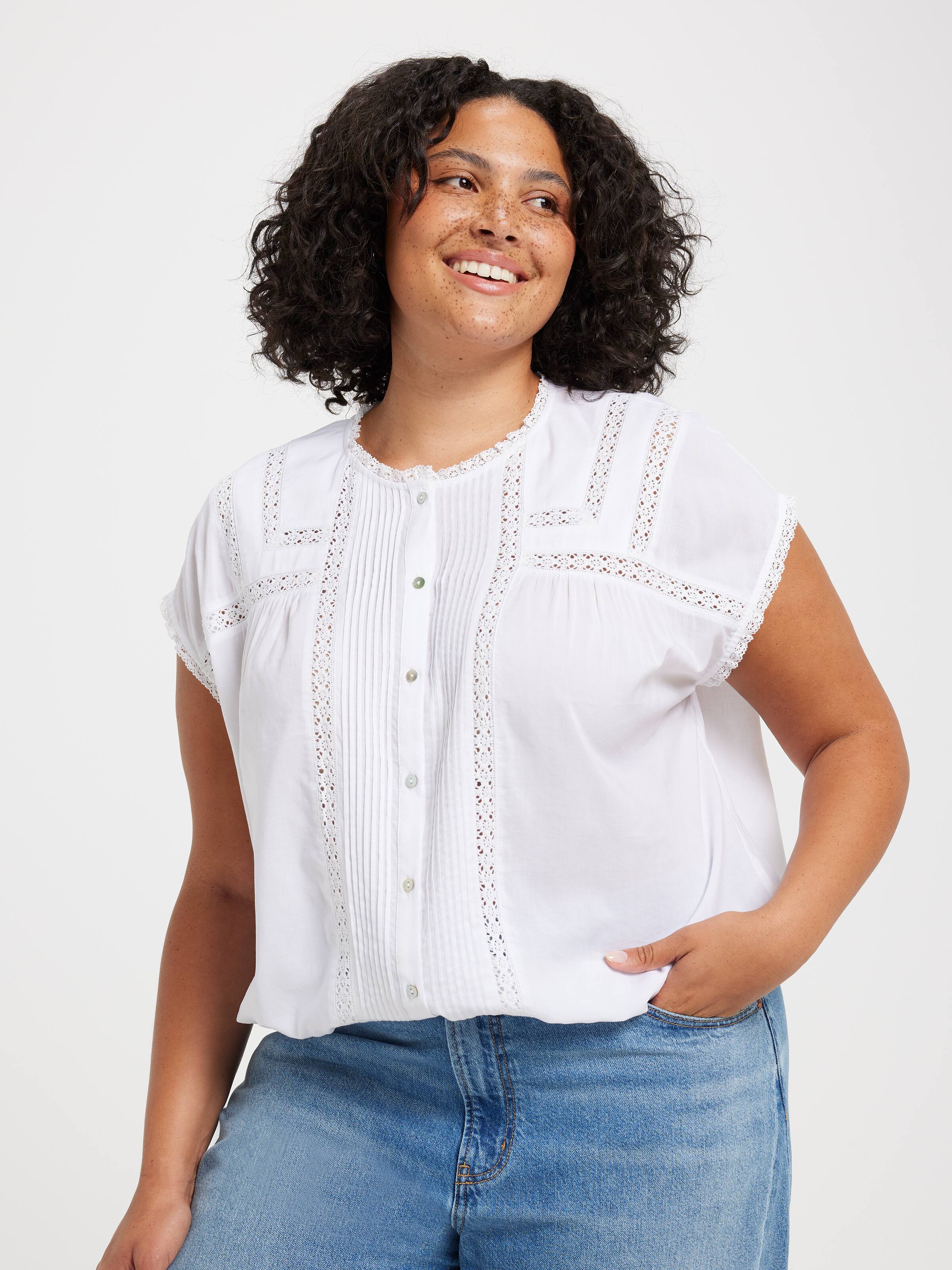 Curve Suki Lace Insert Bubblehem Top