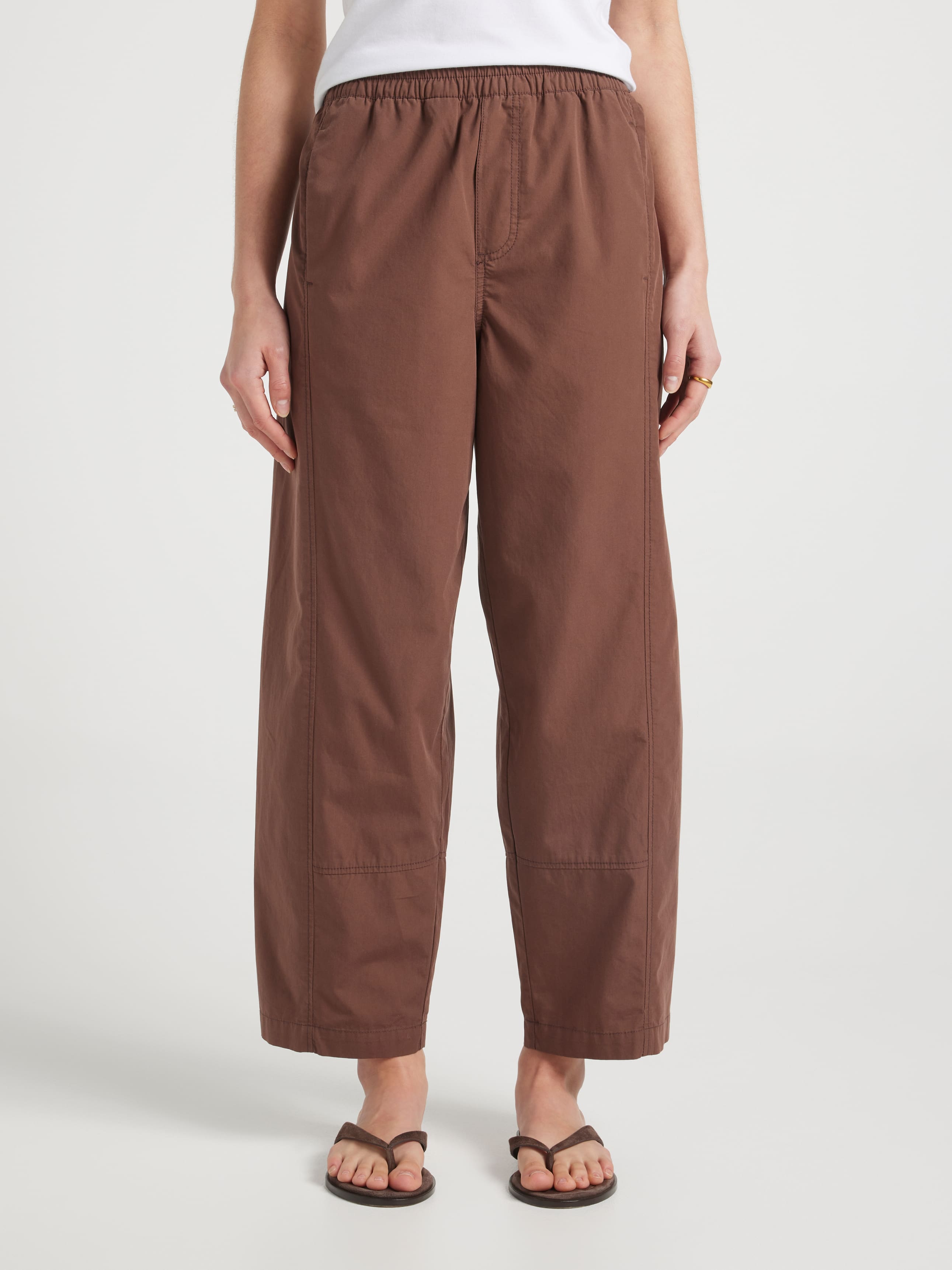 Cody Pull On Barrel Leg Ankle Pant
