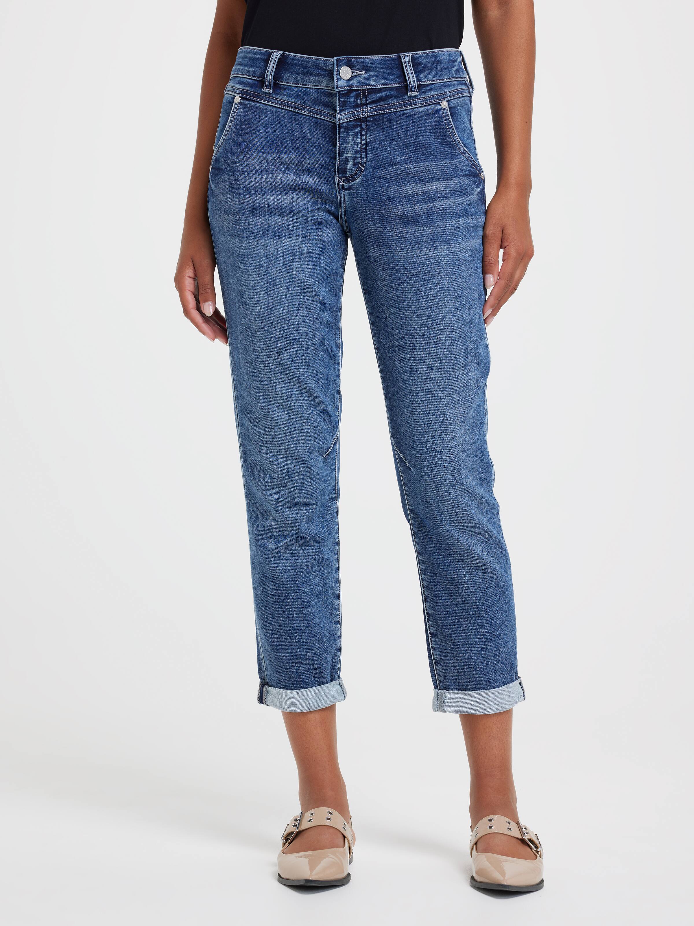 Amaze Yoke Front Boyfriend Jean