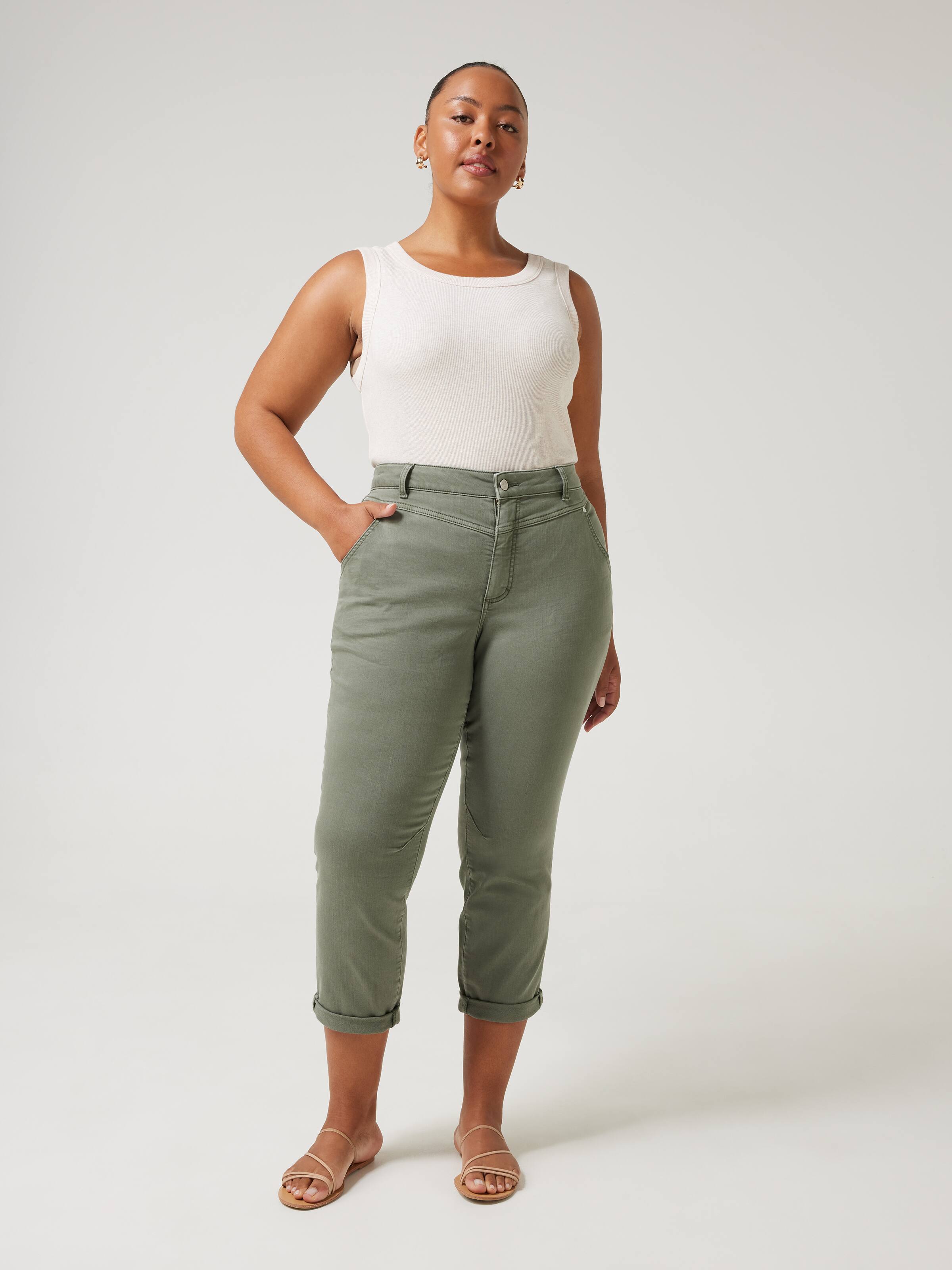 Curve Amaze Mid Rise Yoke Front Boyfriend Jean