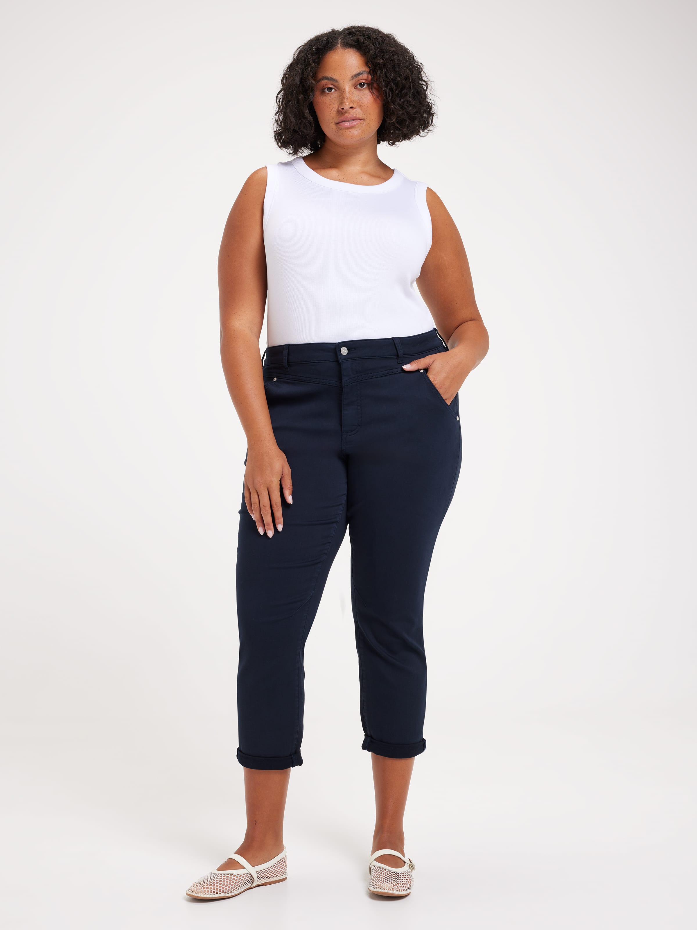 Curve Amaze Yoke Front Boyfriend Jean