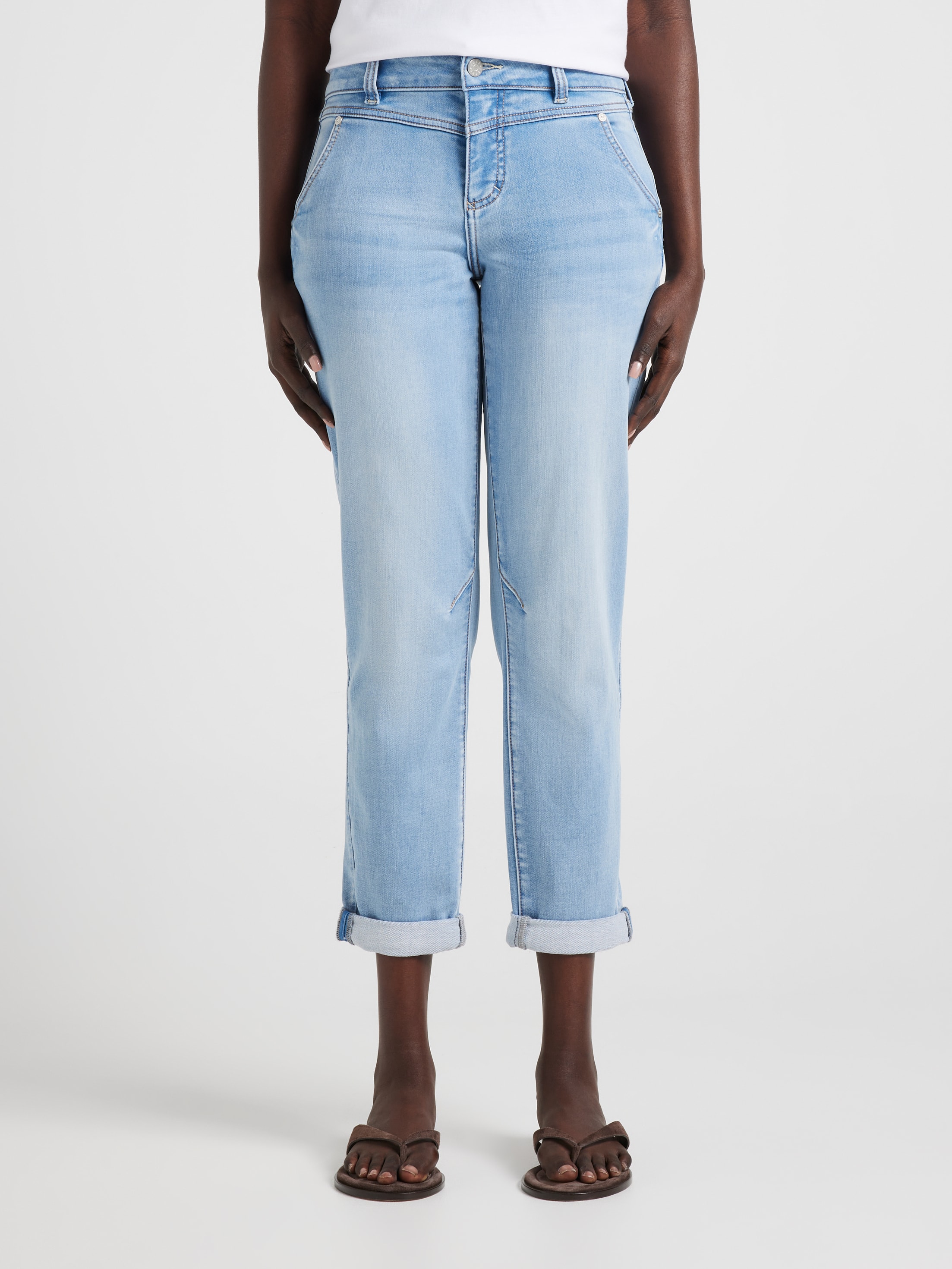 Amaze High Rise Boyfriend Jeans