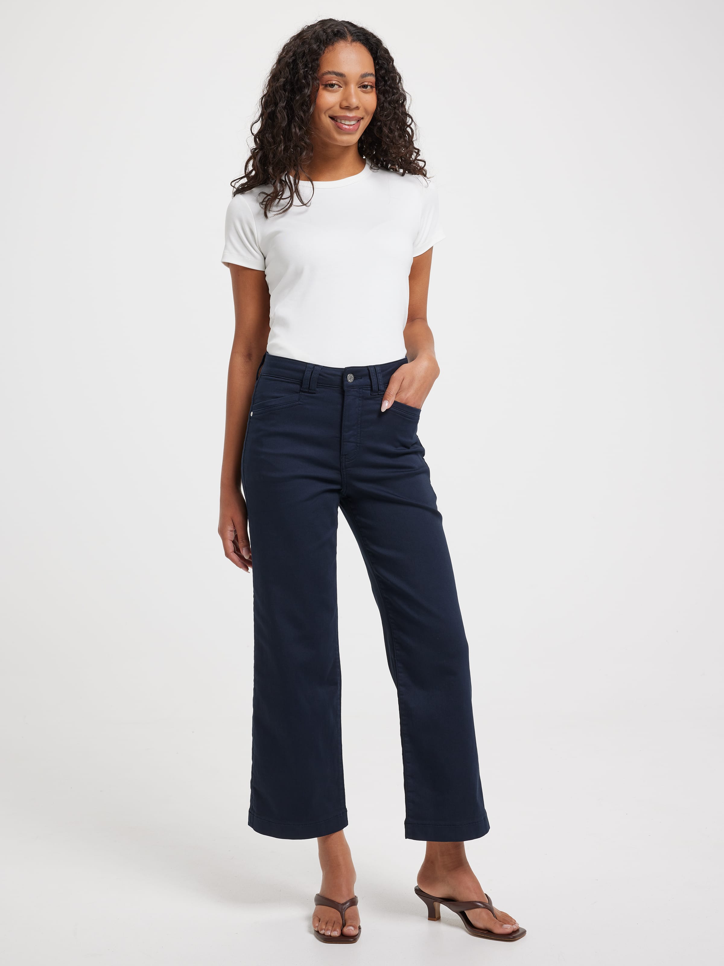 Amaze High Rise Wide Leg Ankle Jean