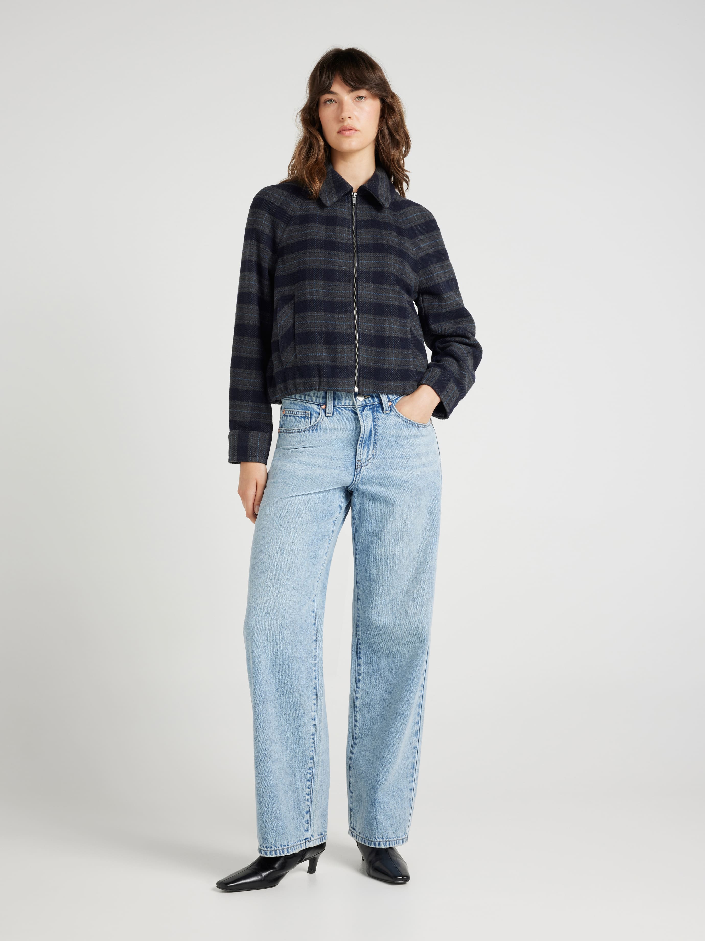 Erica Check Bomber