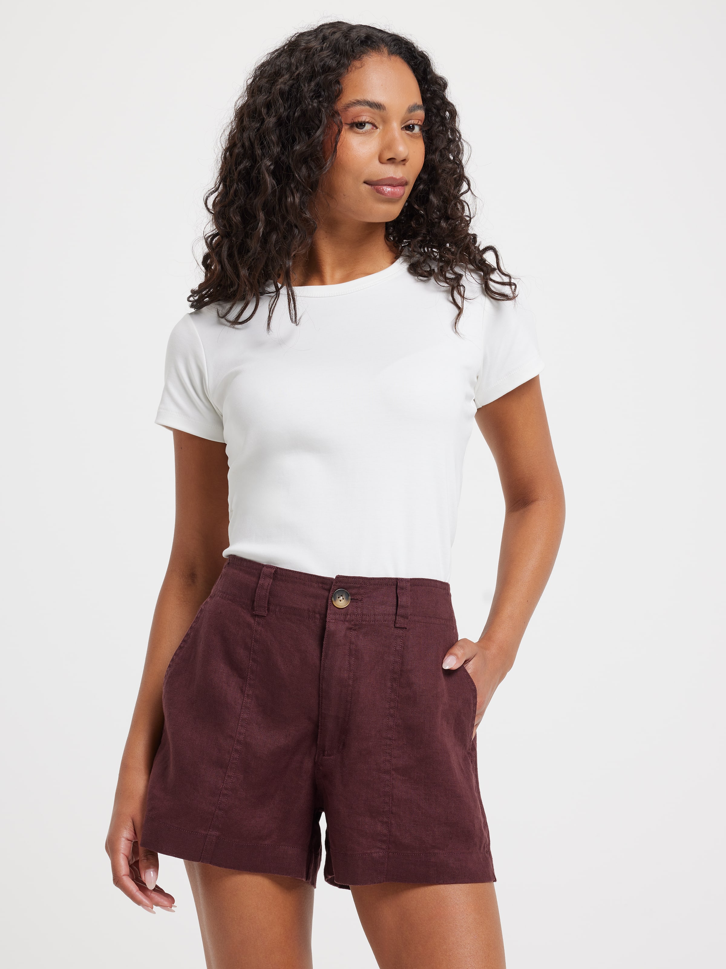 Linen Seam Front Short