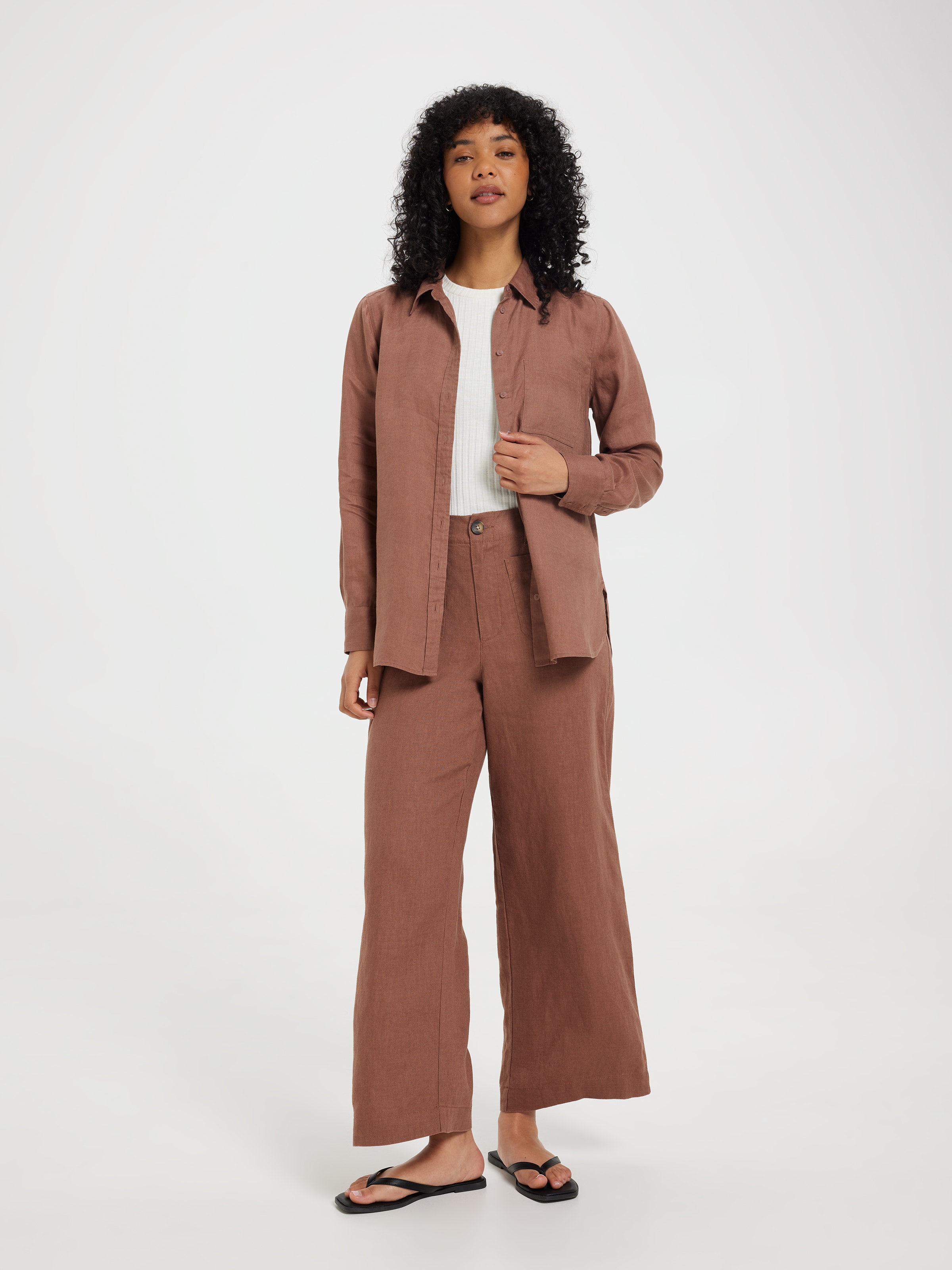 Linen Patch Pocket Wide Ankle