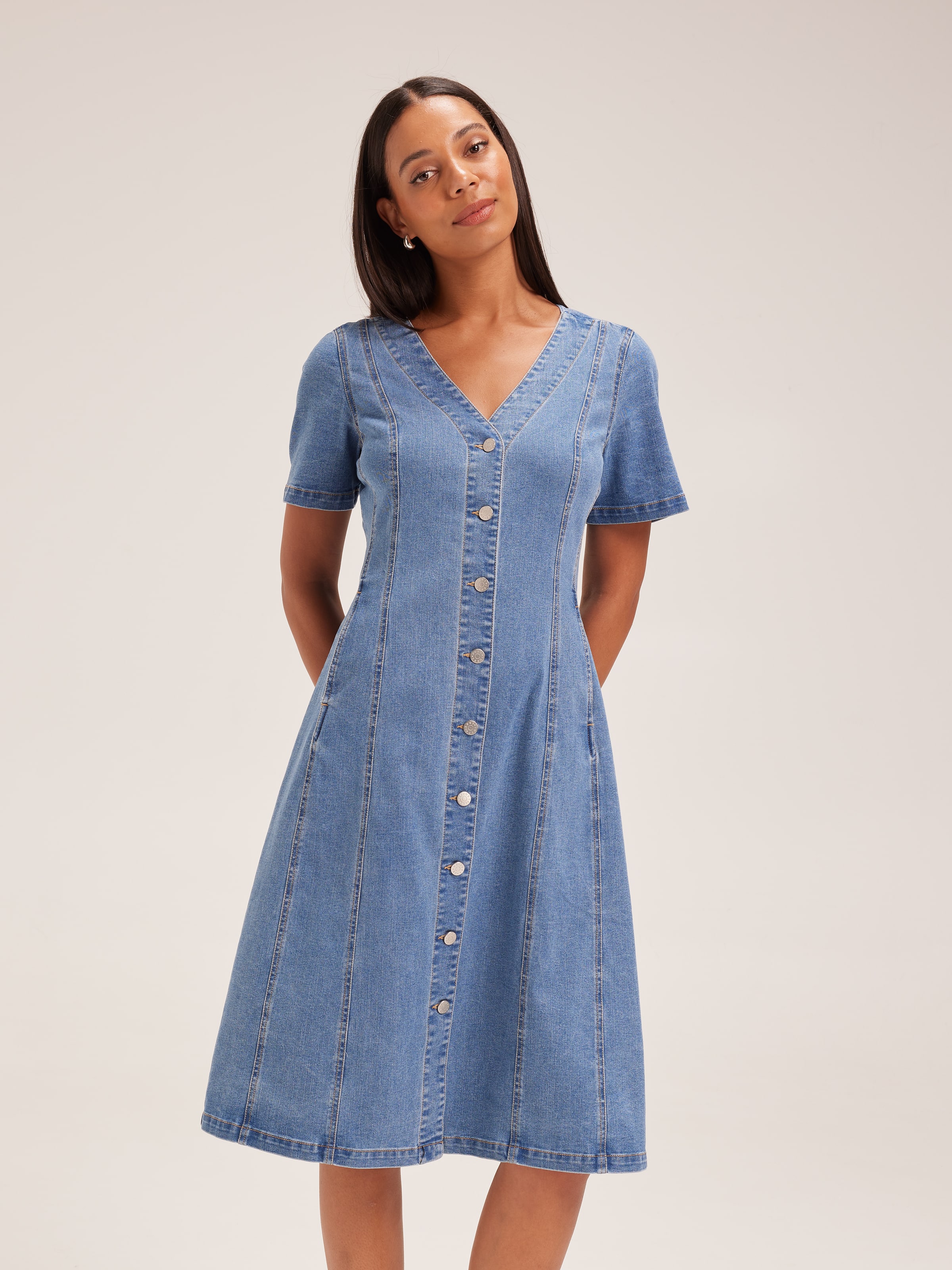 Women s Dresses Maxi Dress Mini Dress More Just Jeans