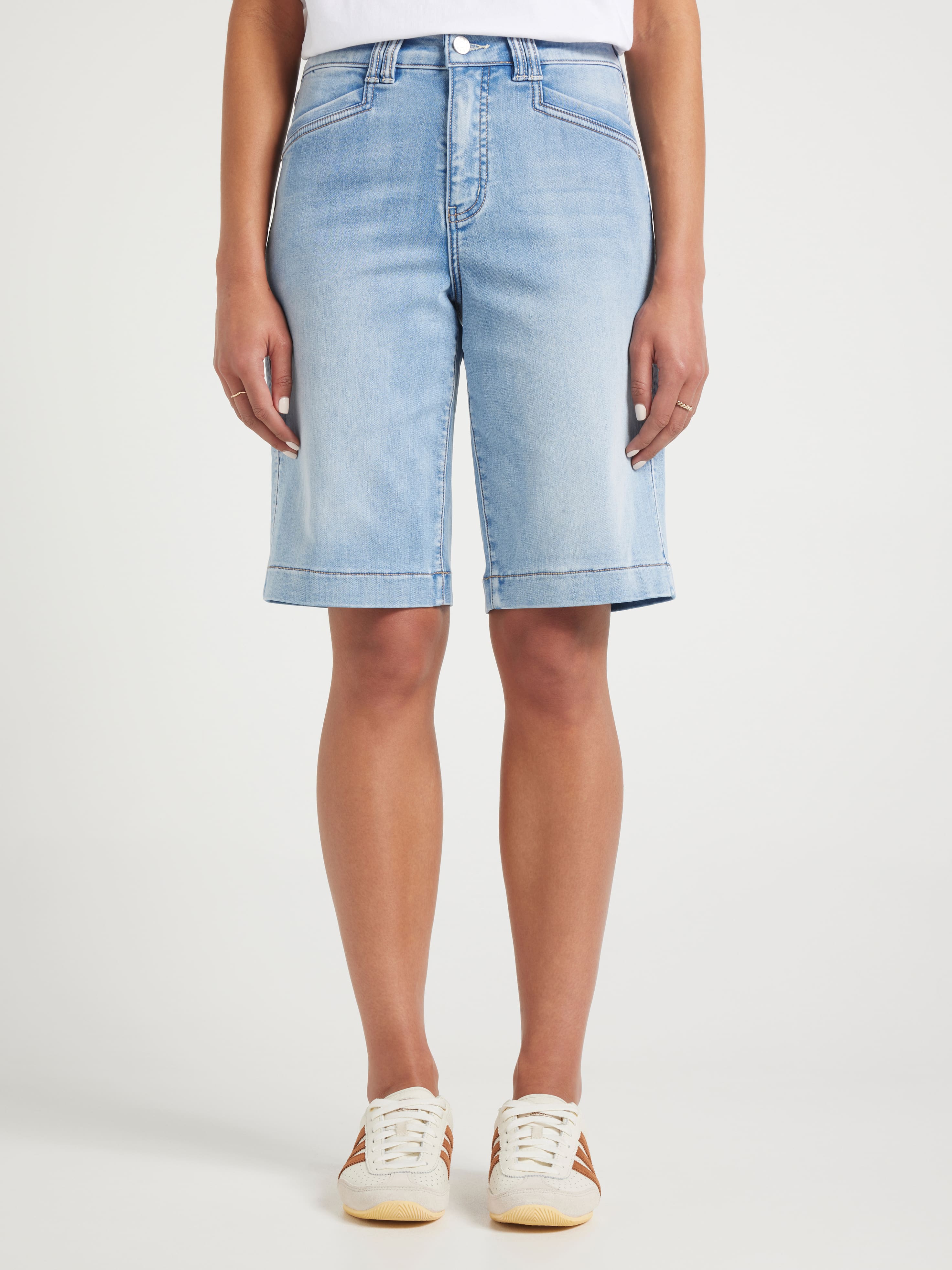 Amaze Long Bermuda Short