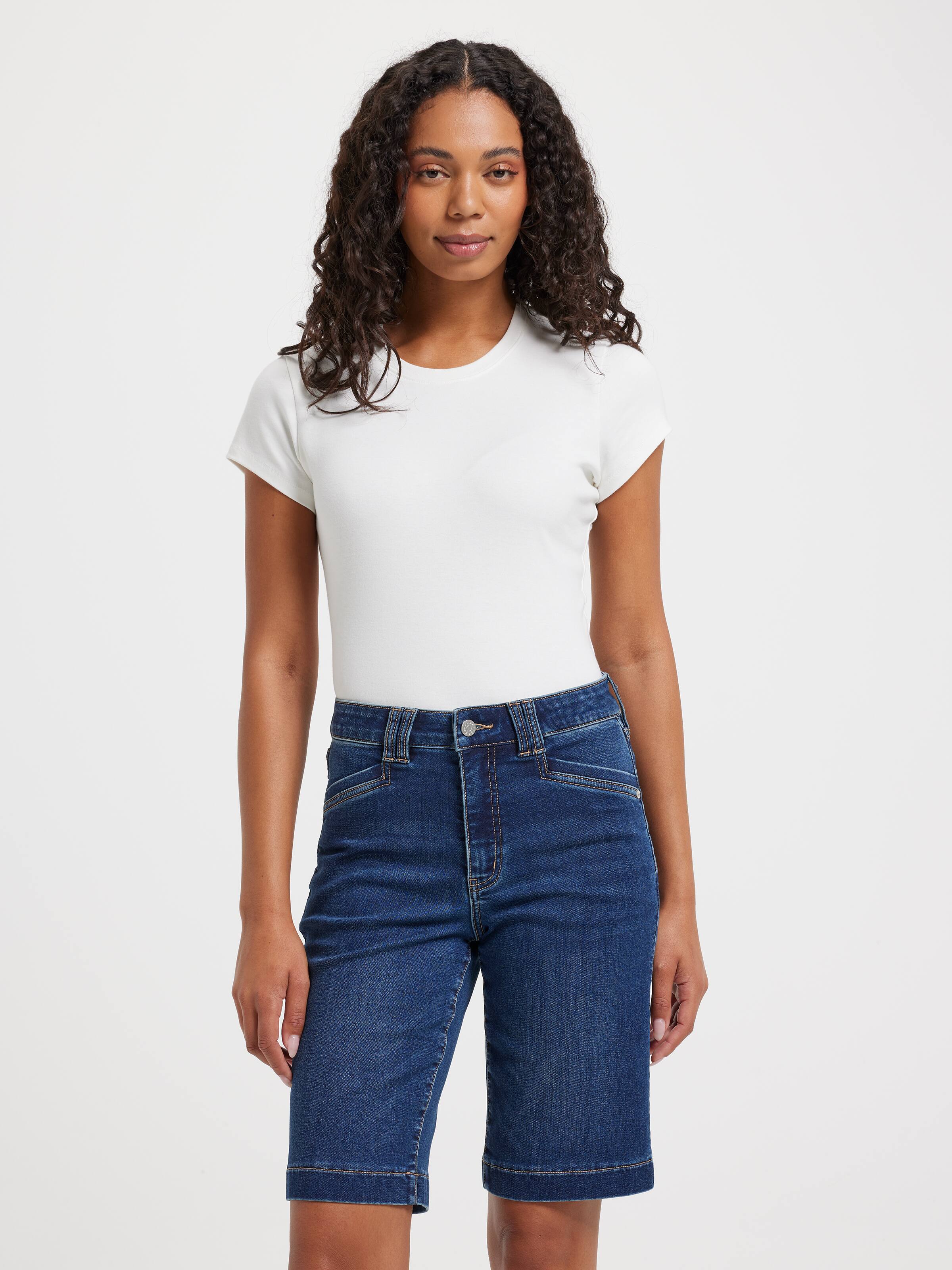 Amaze Long Bermuda Short