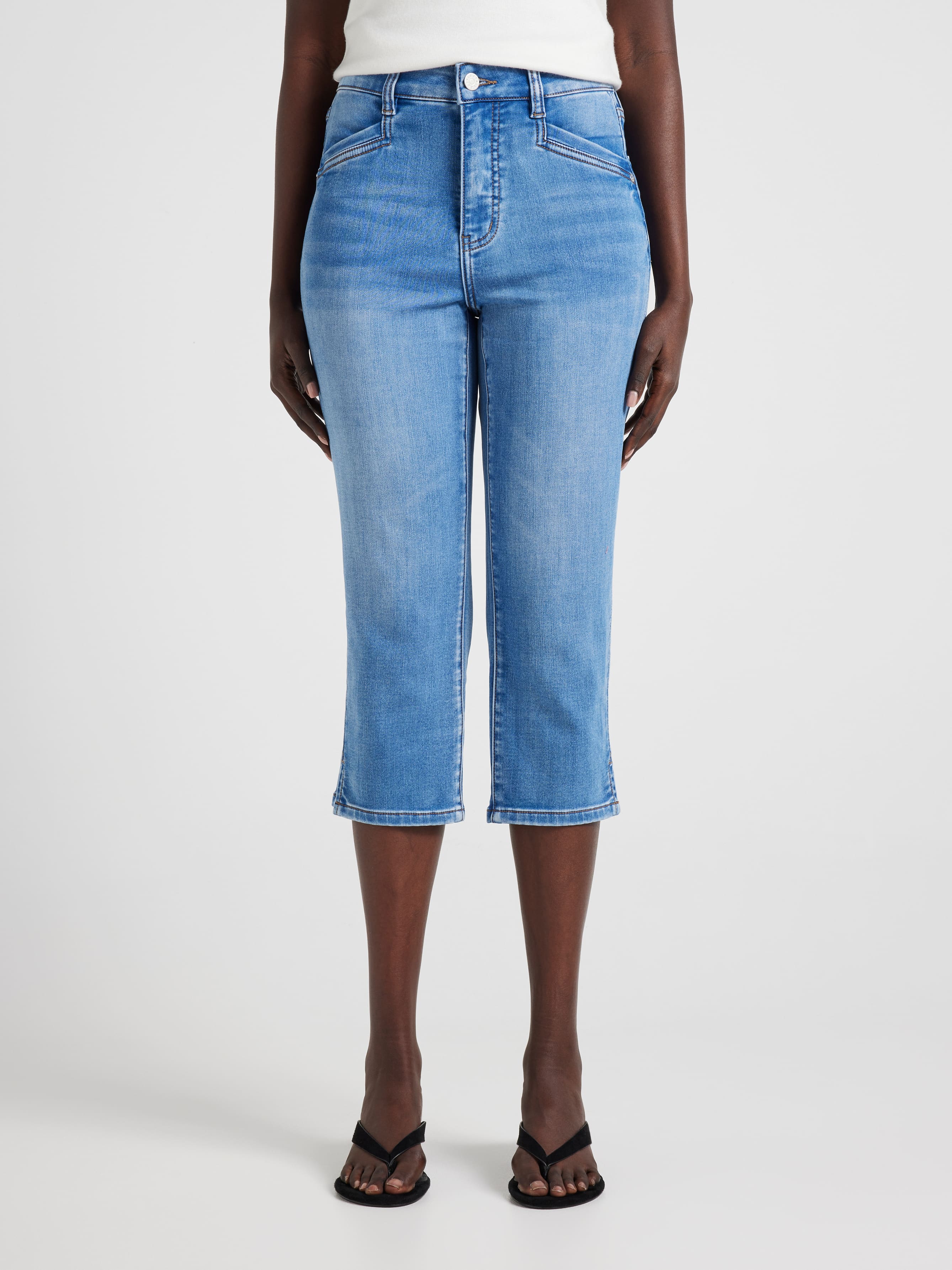 Amaze High Rise Skinny Capri