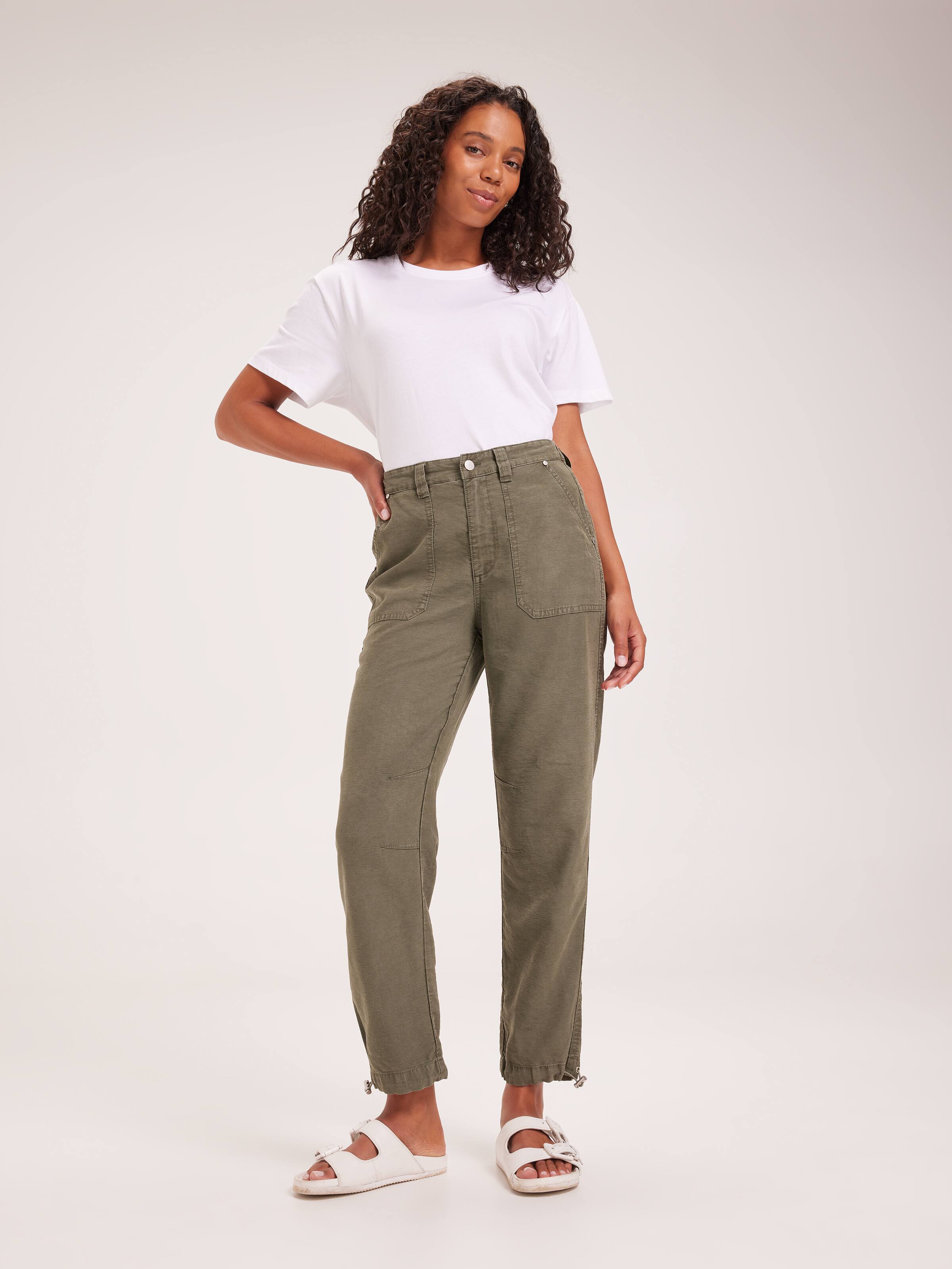 Soft Tapered Utility Pant