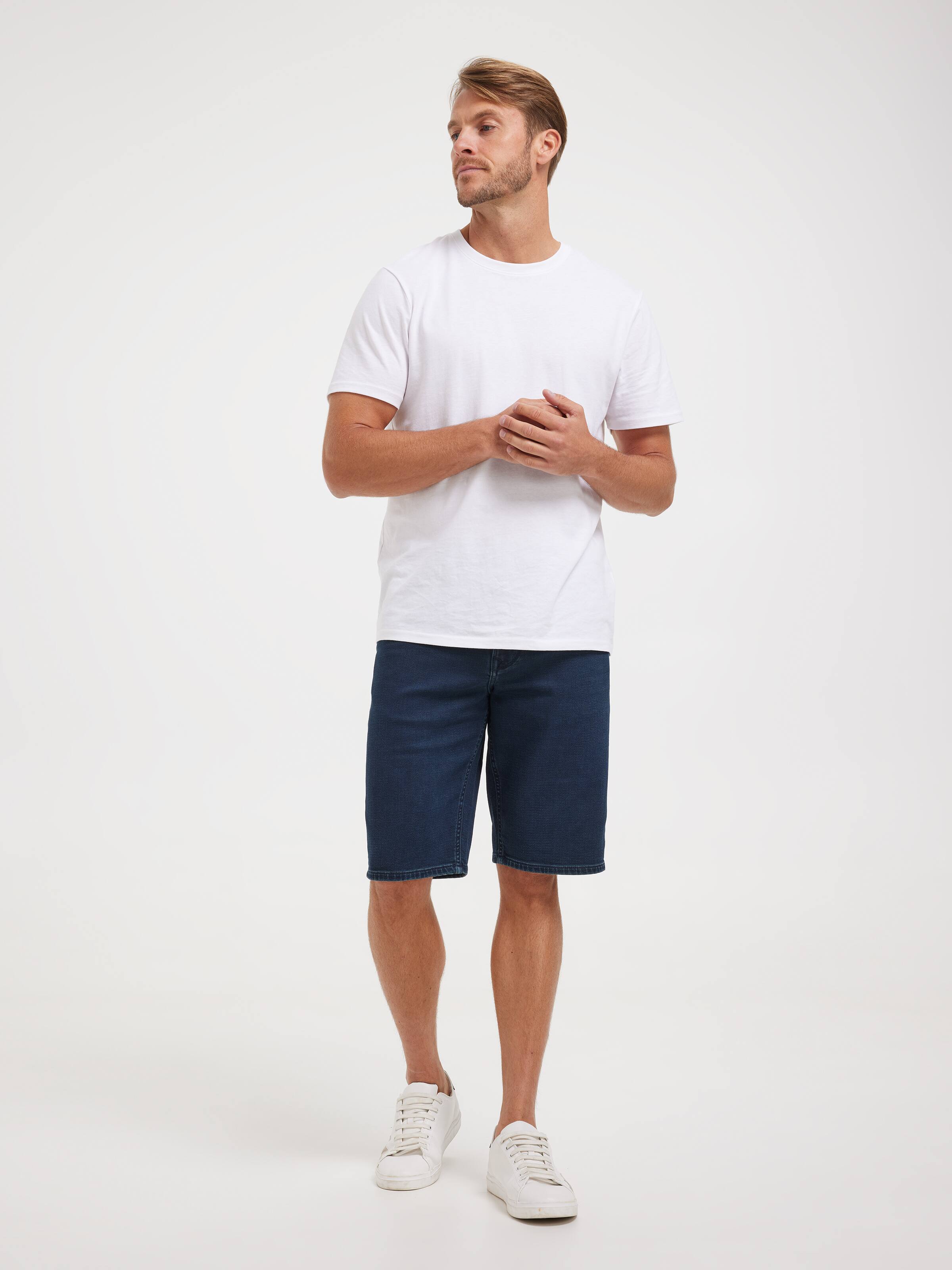 Mega Flex Regular Short