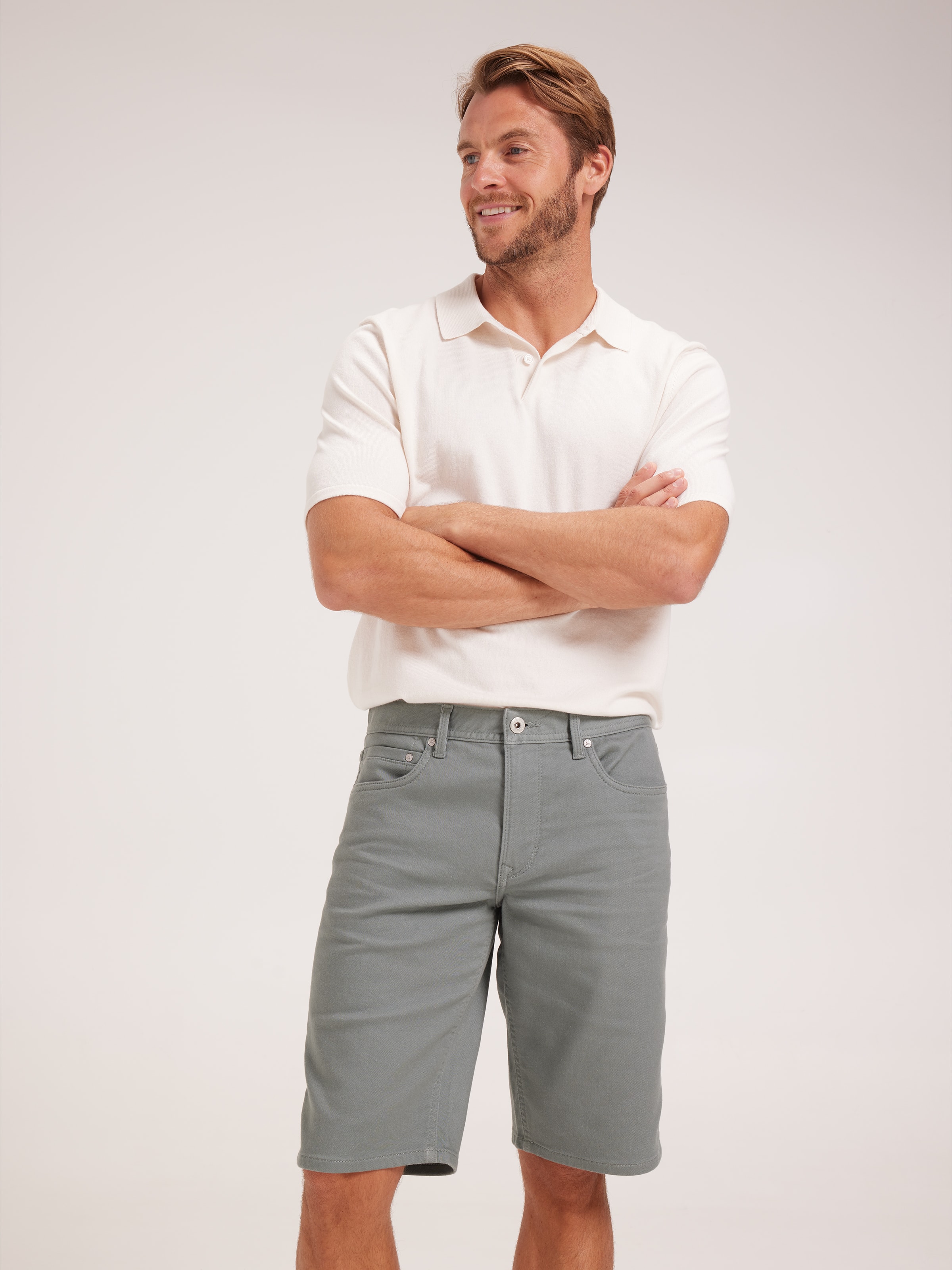 Mega Flex Regular Short