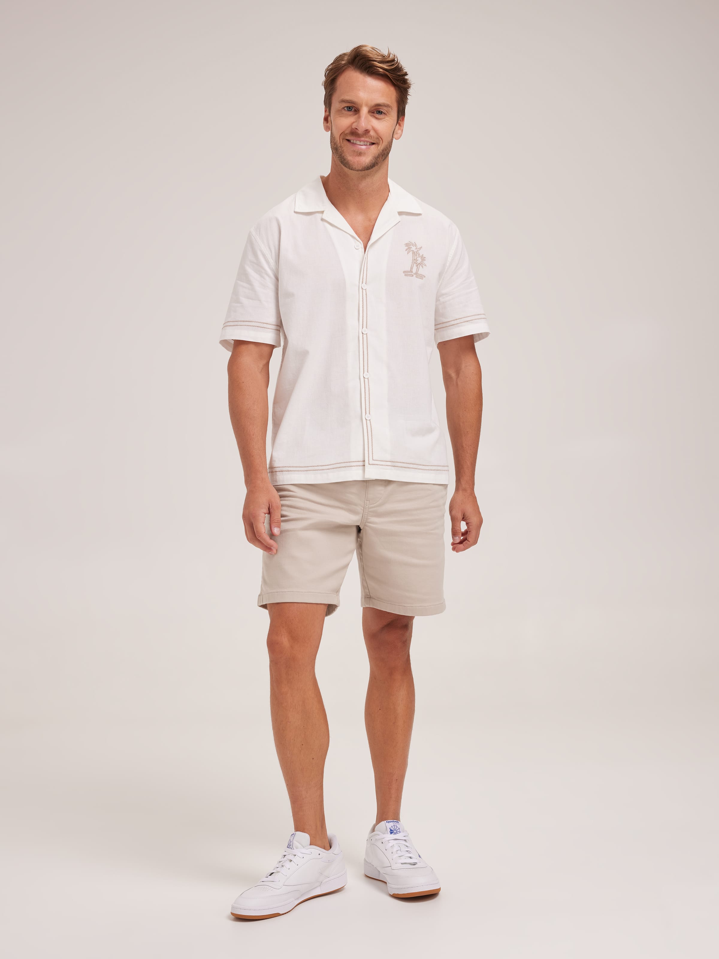 Mega Flex Relaxed Short